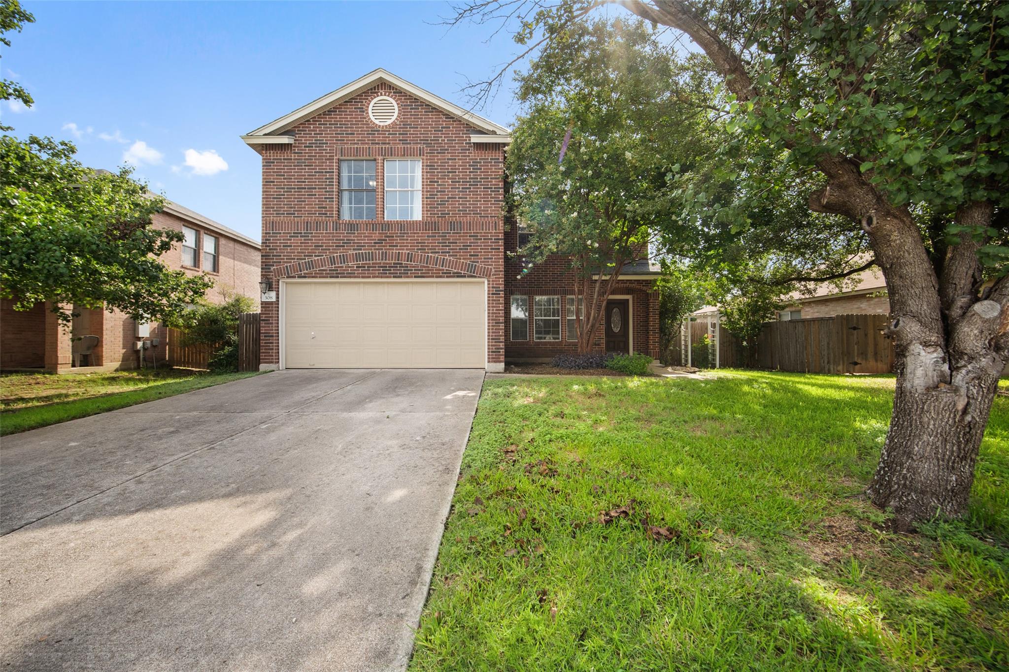 308 Sunny Brook Dr, Leander, TX 78641