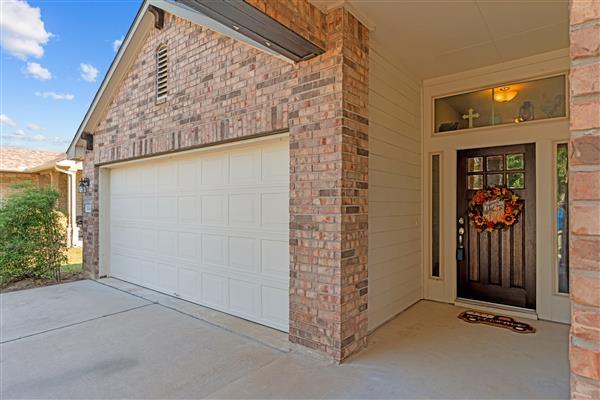 924 Canvasback Creek Dr, Leander, TX 78641