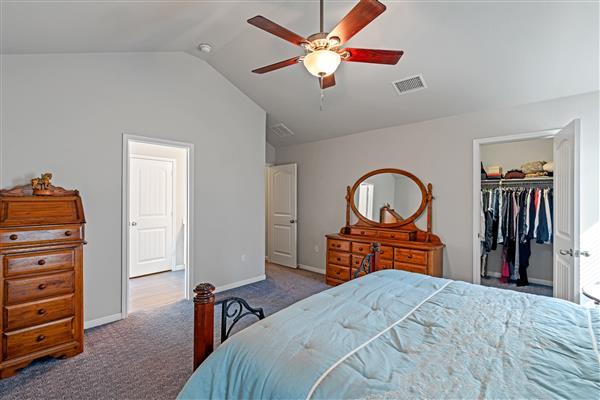 924 Canvasback Creek Dr, Leander, TX 78641