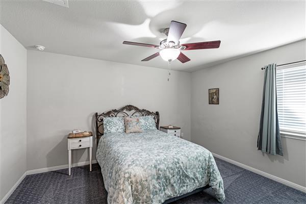 924 Canvasback Creek Dr, Leander, TX 78641