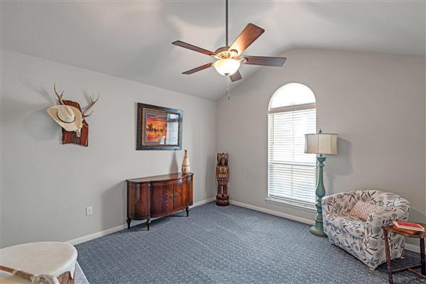 924 Canvasback Creek Dr, Leander, TX 78641