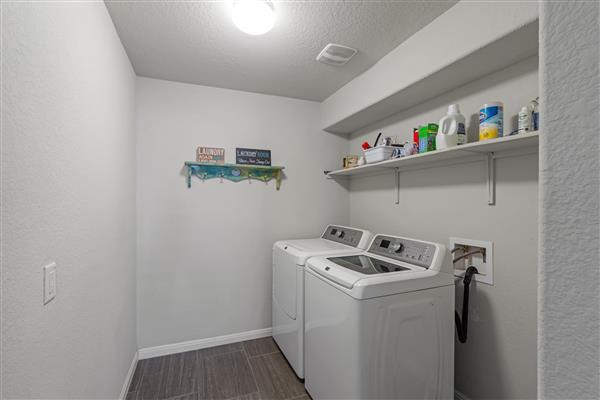 924 Canvasback Creek Dr, Leander, TX 78641