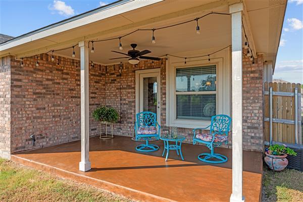 924 Canvasback Creek Dr, Leander, TX 78641