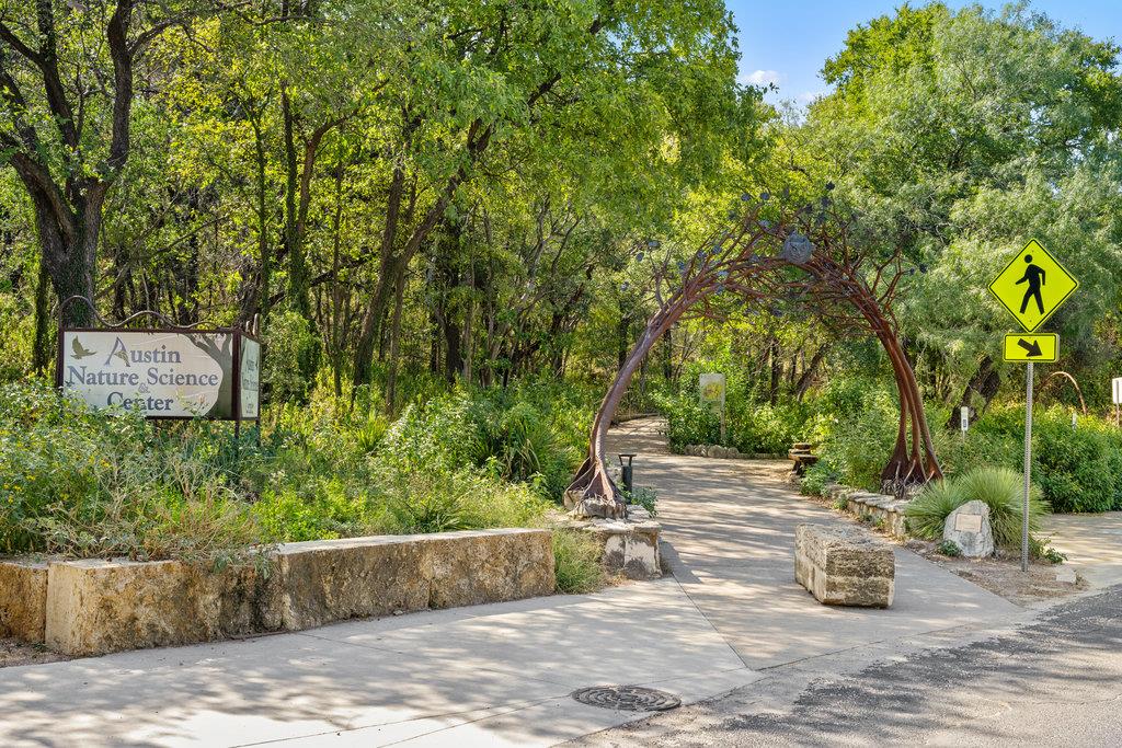 303 Ridgewood Rd, Austin, TX 78746