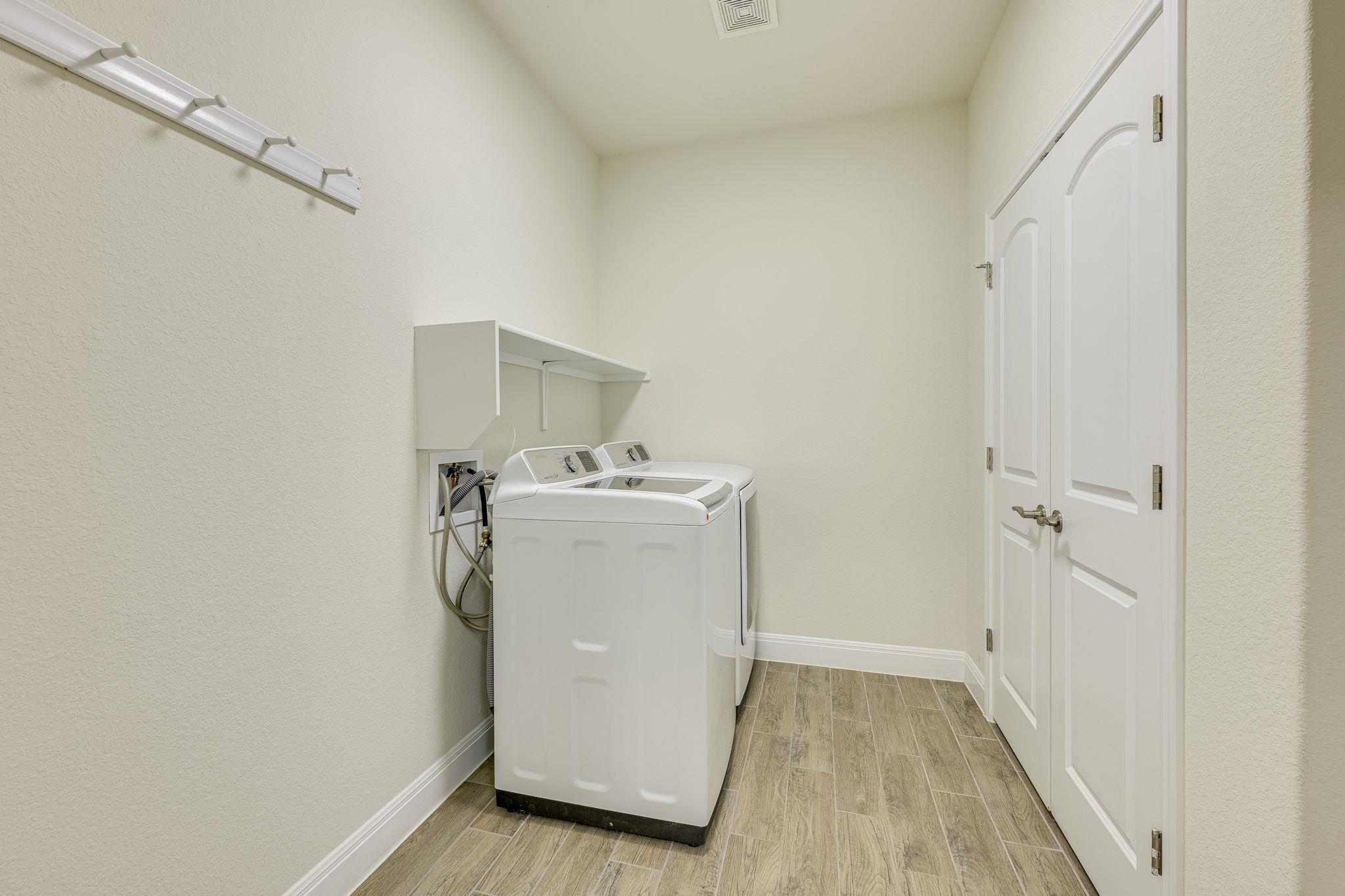 705 Holiday Creek Ln, Georgetown, TX 78633