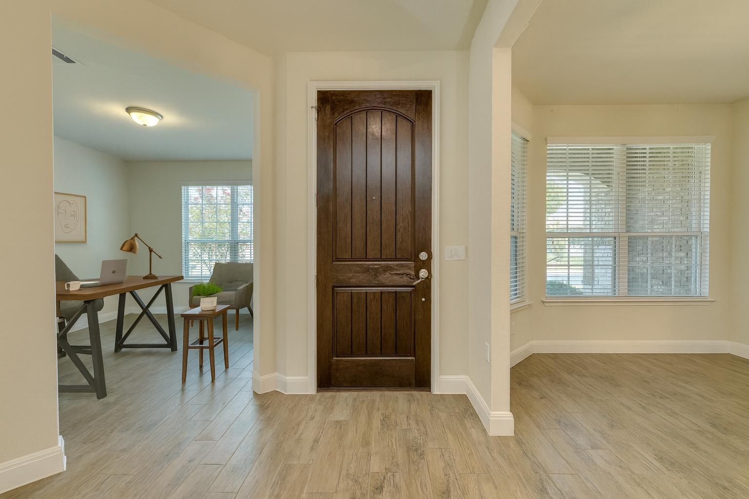 705 Holiday Creek Ln, Georgetown, TX 78633