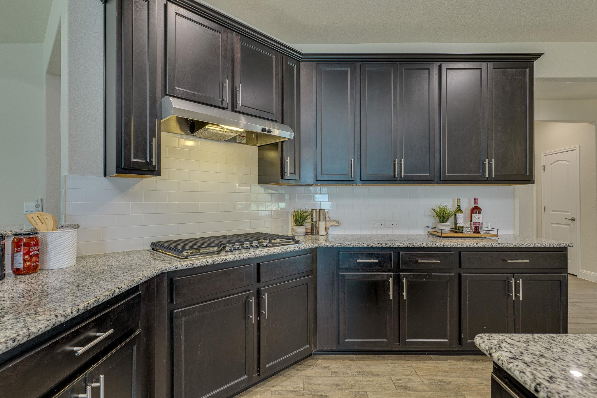 705 Holiday Creek Ln, Georgetown, TX 78633