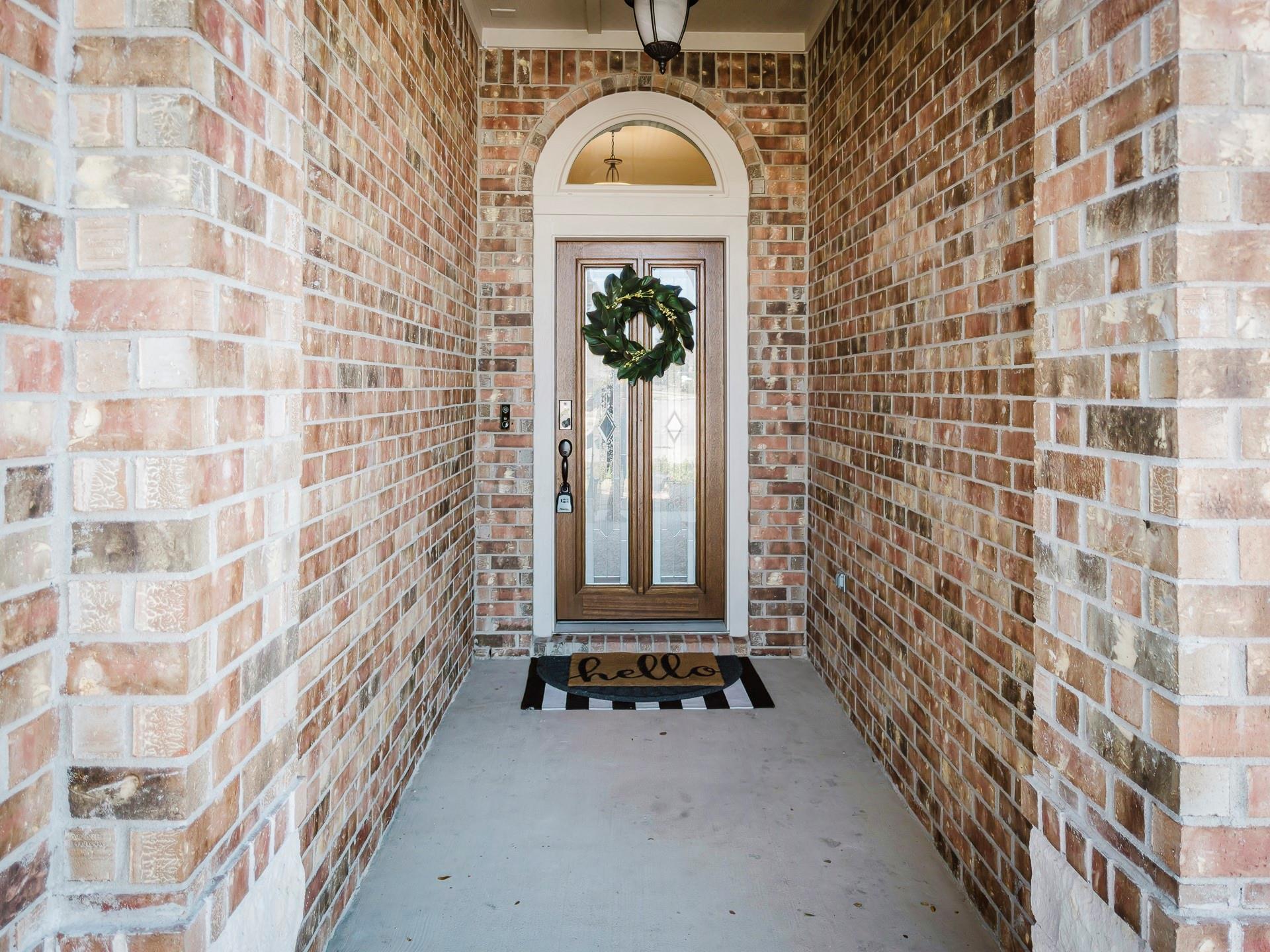 349 Arapaho Dr, Kyle, TX 78640