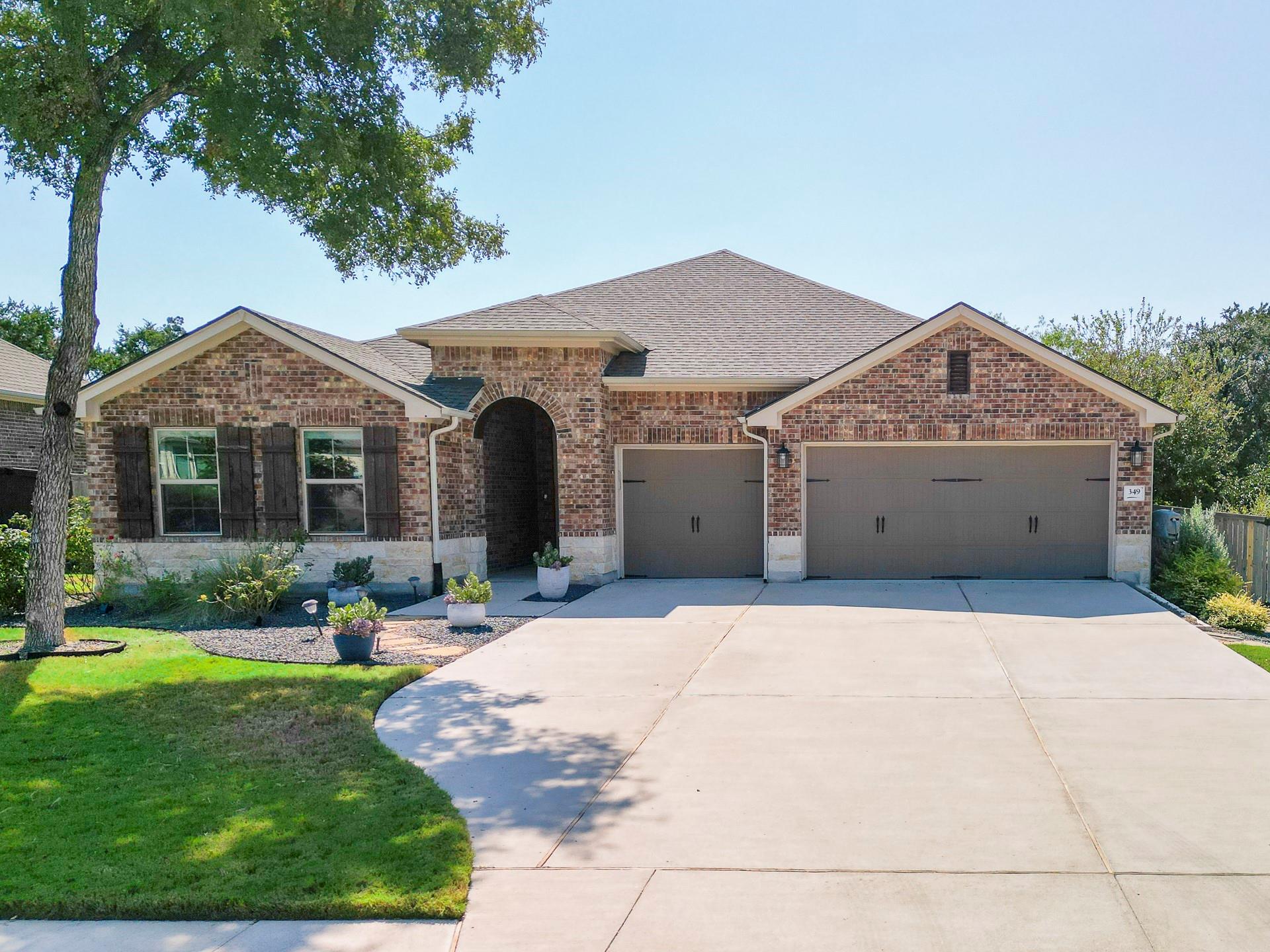349 Arapaho Dr, Kyle, TX 78640