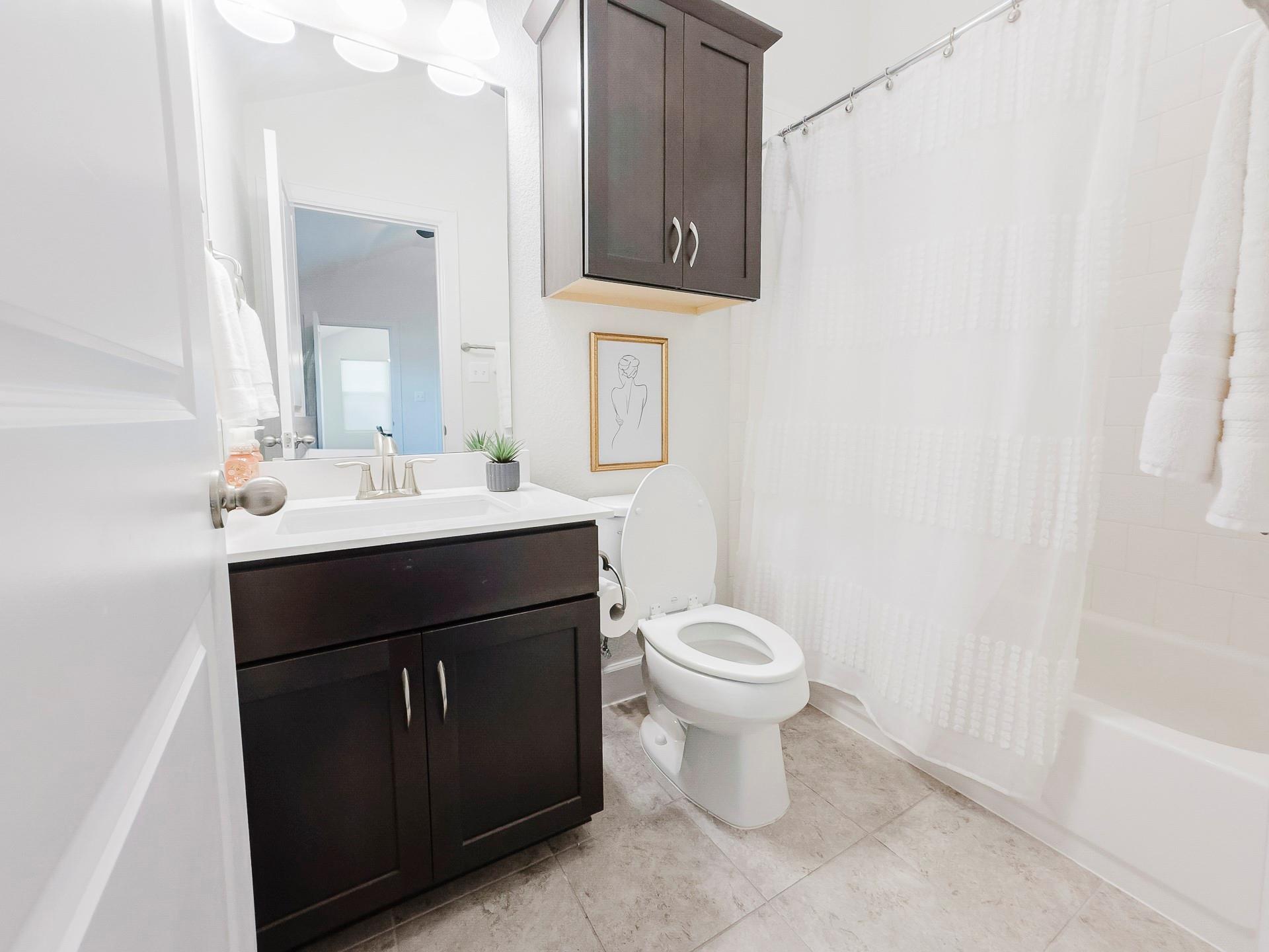 349 Arapaho Dr, Kyle, TX 78640