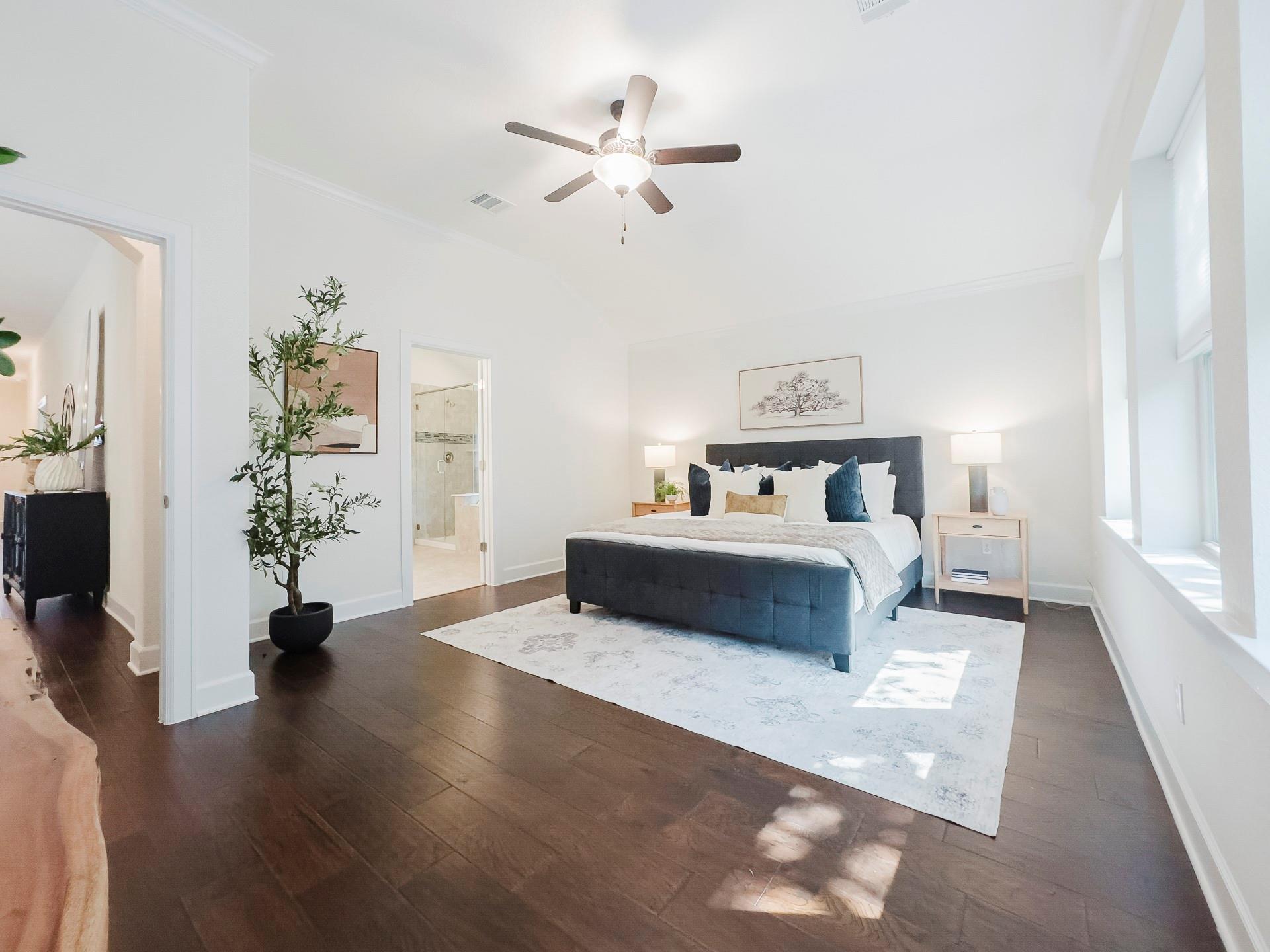 349 Arapaho Dr, Kyle, TX 78640