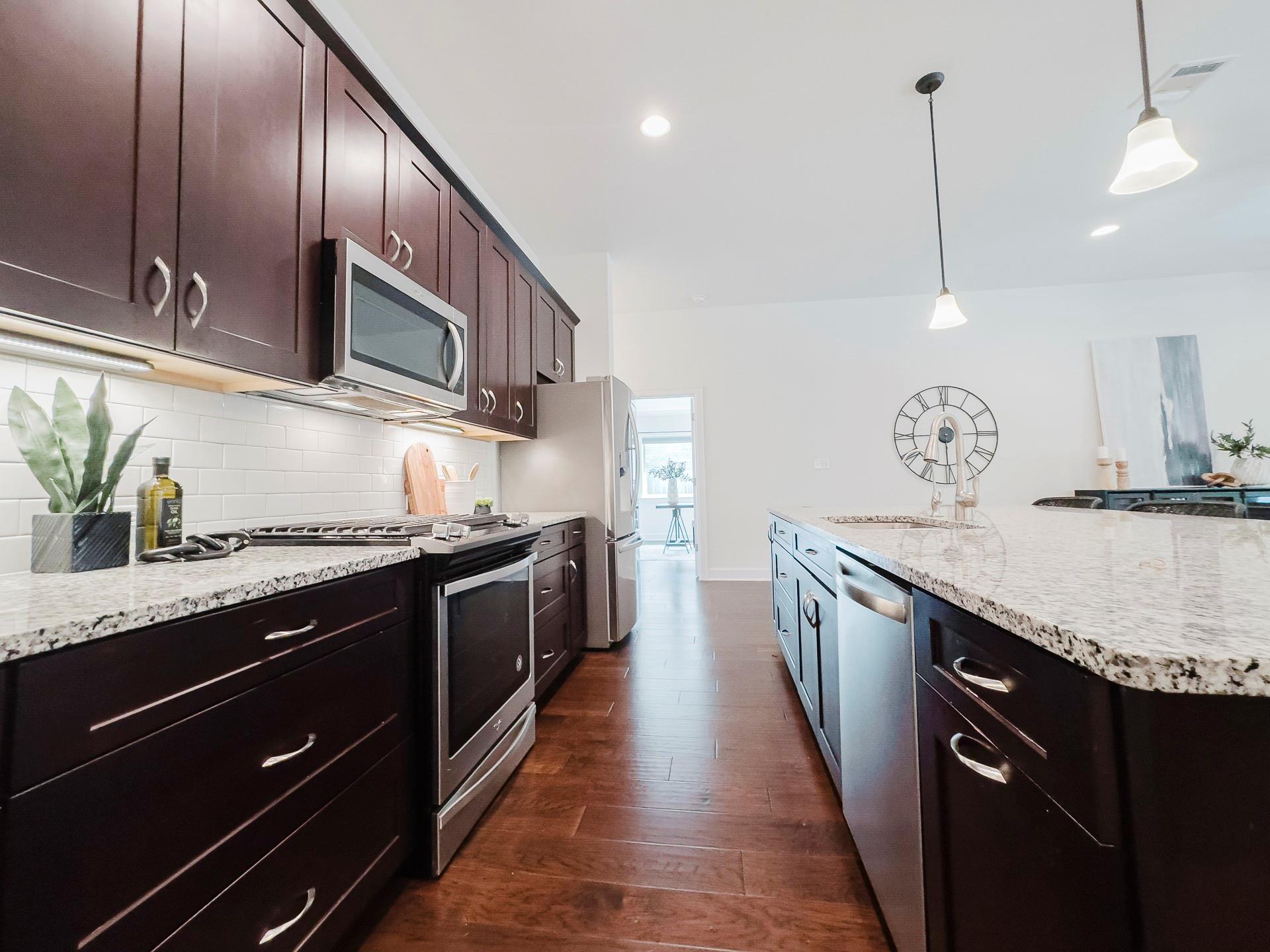 349 Arapaho Dr, Kyle, TX 78640