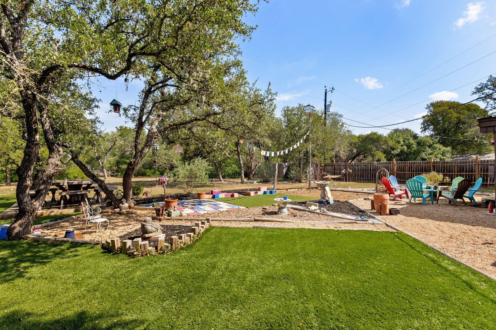 303 Lange Rd, Wimberley, TX 78676
