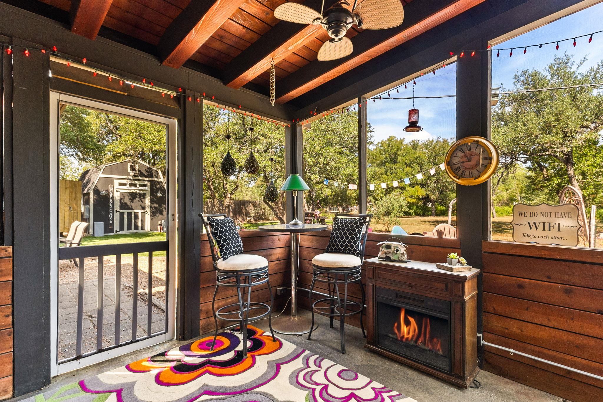 303 Lange Rd, Wimberley, TX 78676