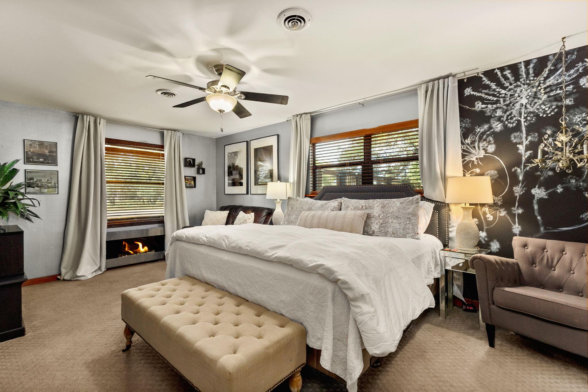 303 Lange Rd, Wimberley, TX 78676