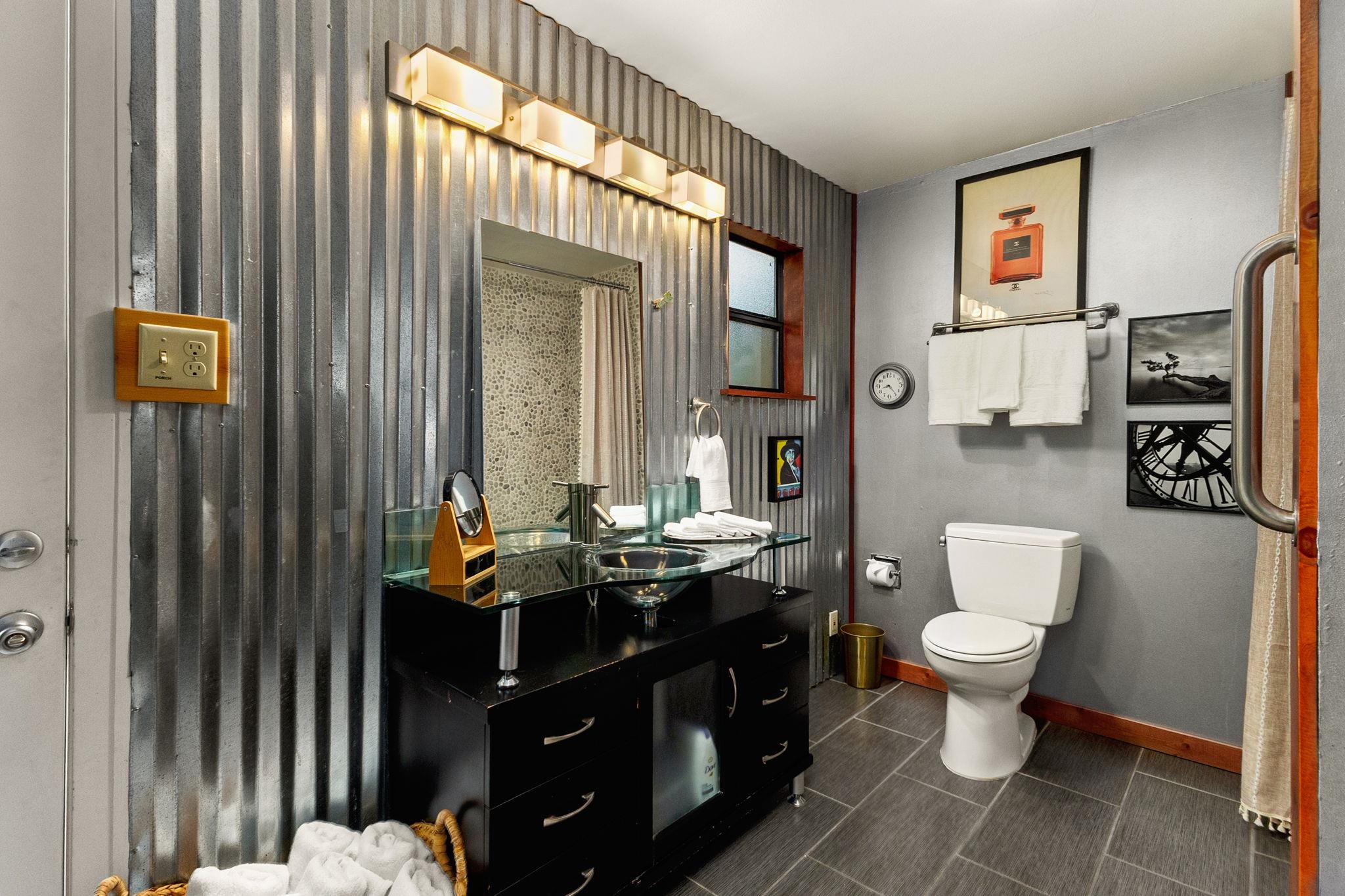 303 Lange Rd, Wimberley, TX 78676