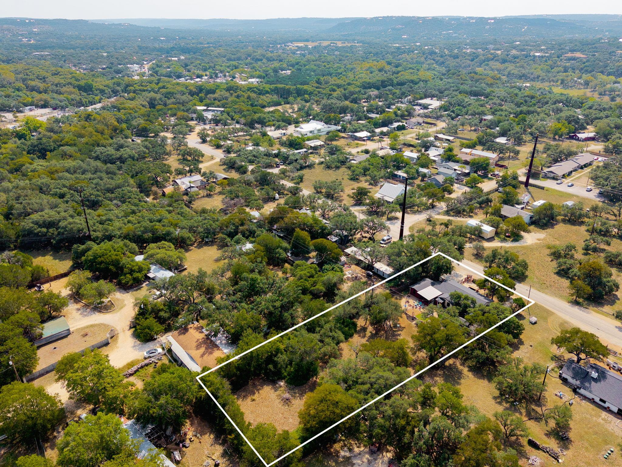 303 Lange Rd, Wimberley, TX 78676