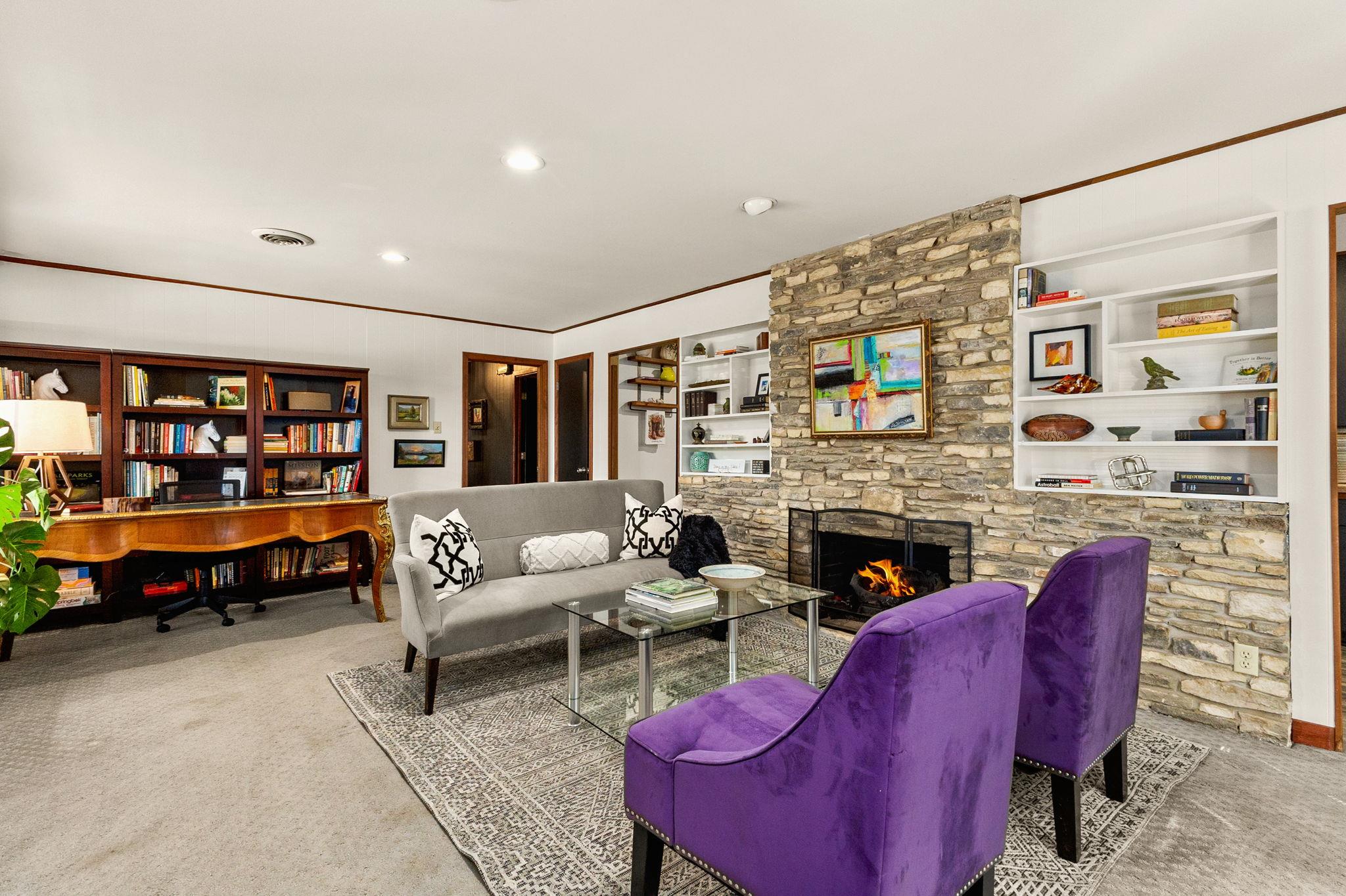 303 Lange Rd, Wimberley, TX 78676