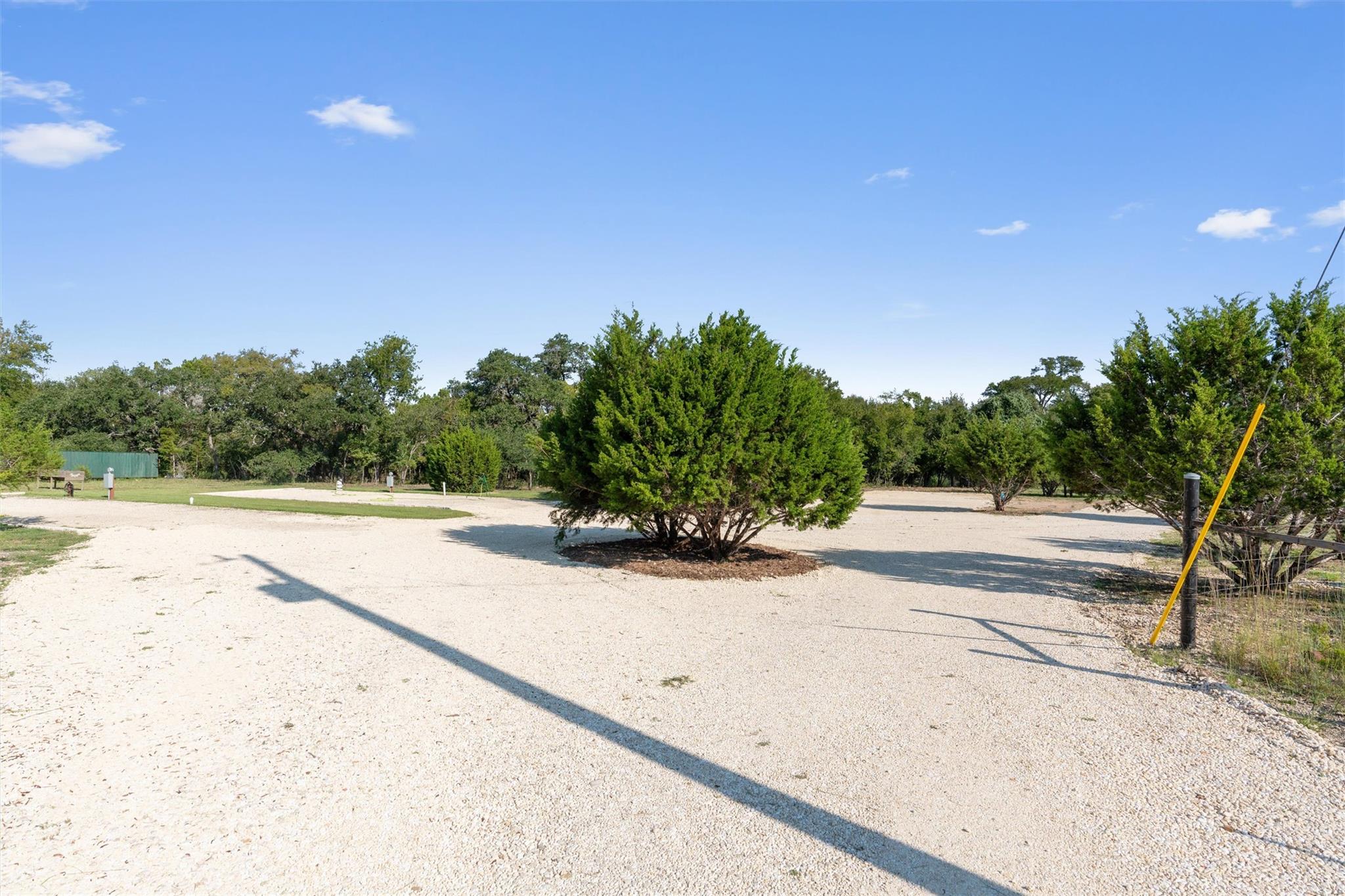 1040 County Road 323A, Liberty Hill, TX 78642