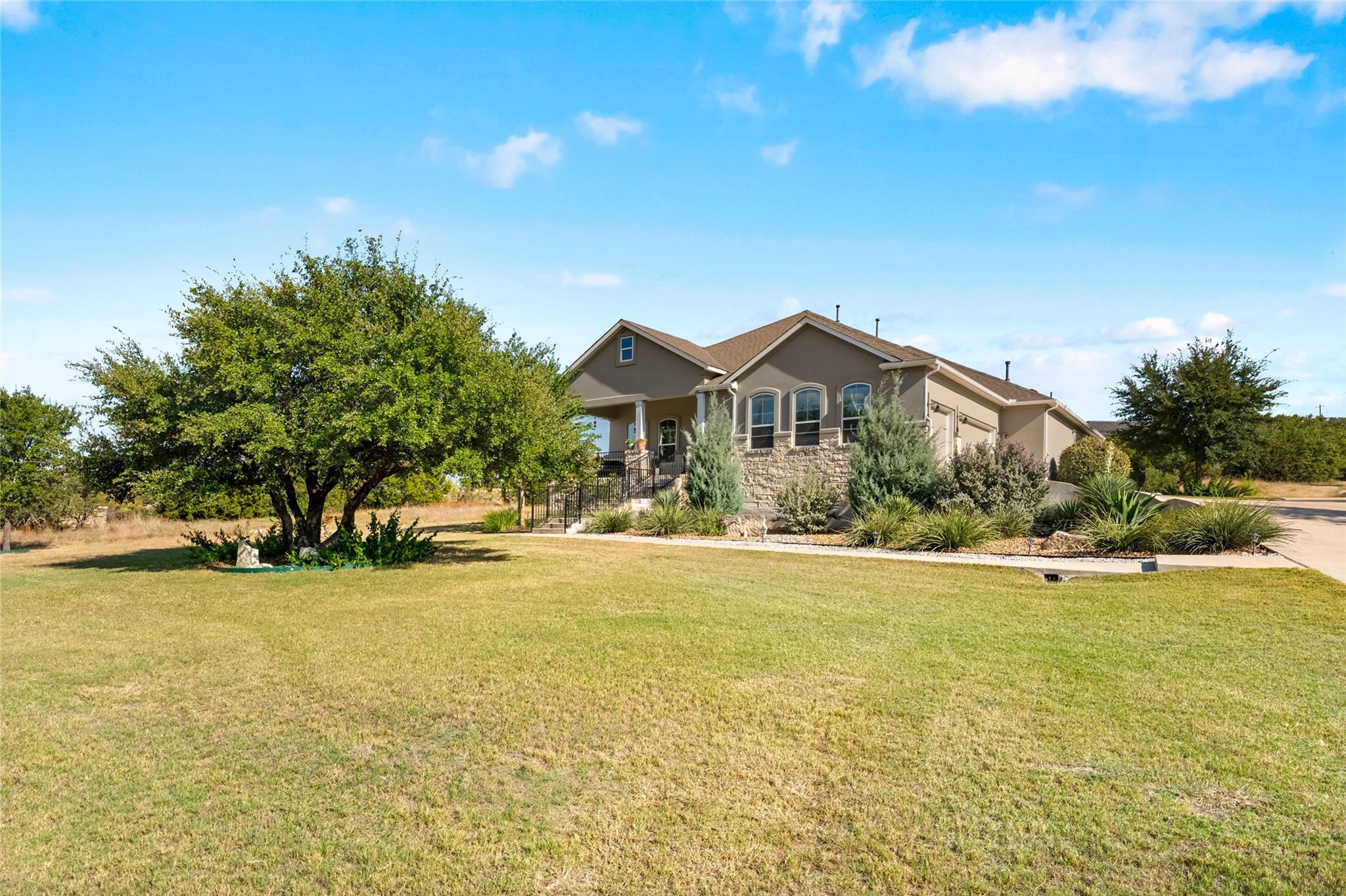 155 Bristlecone Dr, Driftwood, TX 78619