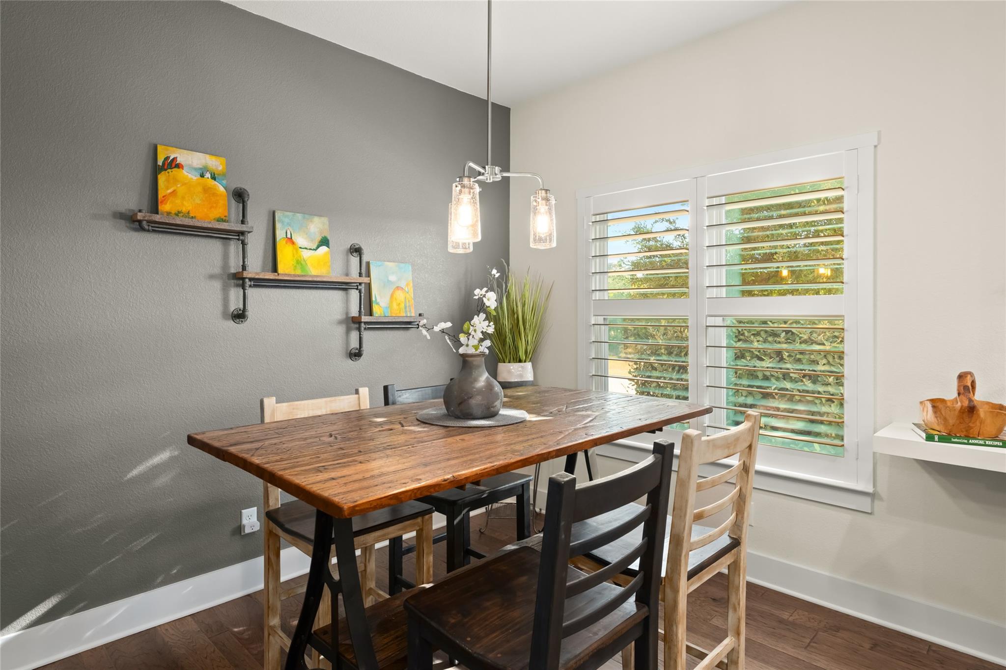 155 Bristlecone Dr, Driftwood, TX 78619