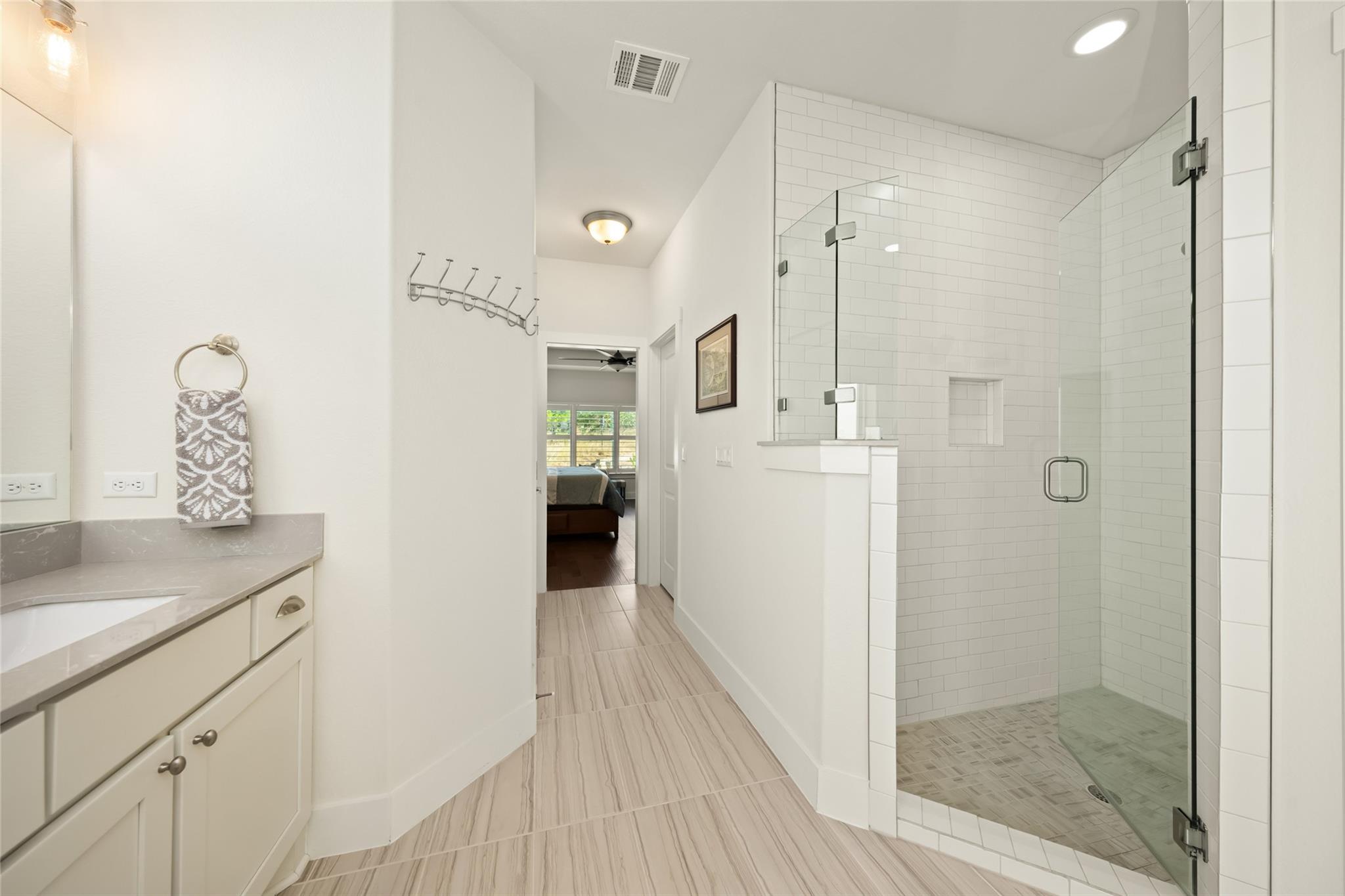 155 Bristlecone Dr, Driftwood, TX 78619