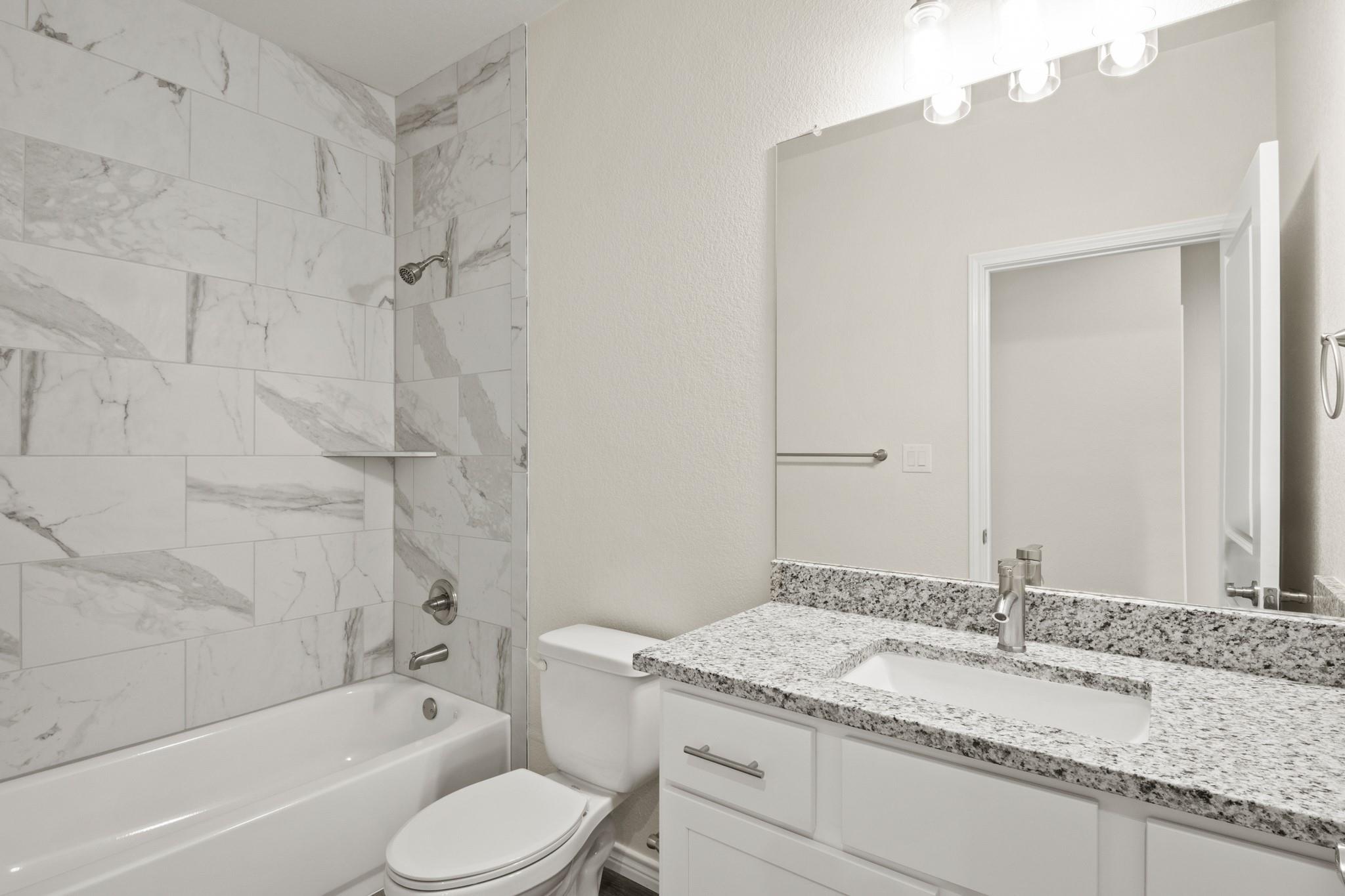 506 Whirlaway Dr # B, Jarrell, TX 76537