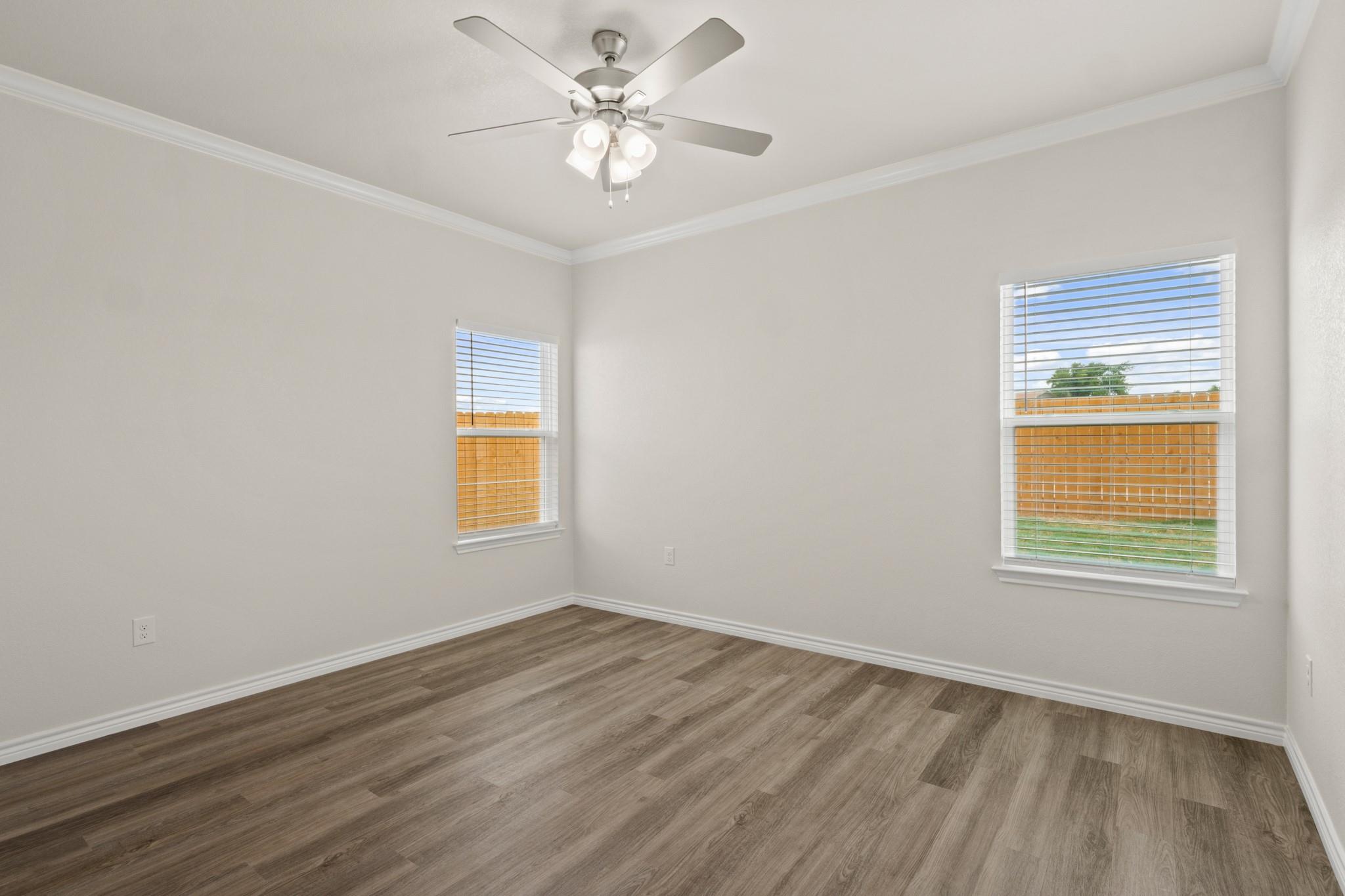 506 Whirlaway Dr # B, Jarrell, TX 76537