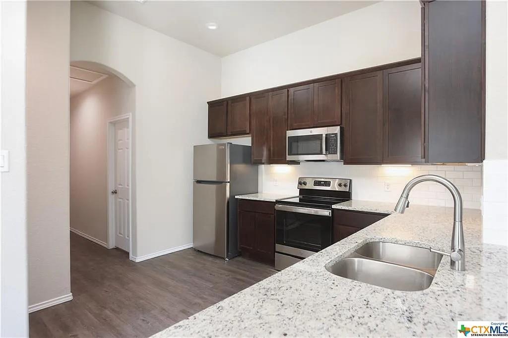 3430 Scott Cir, Seguin, TX 78155