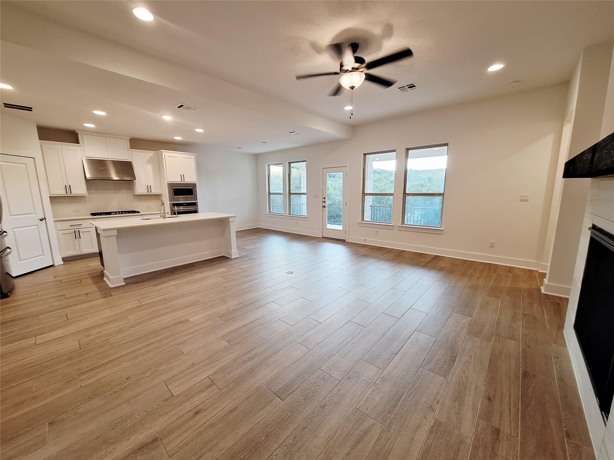 1221 Brasano Pl, Leander, TX 78641