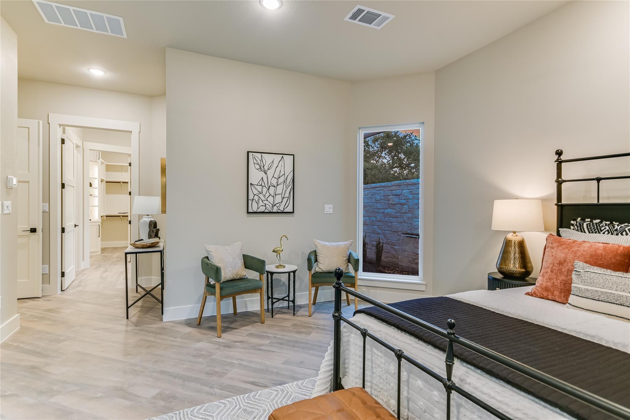 305 Shady Tree Dr, Georgetown, TX 78633