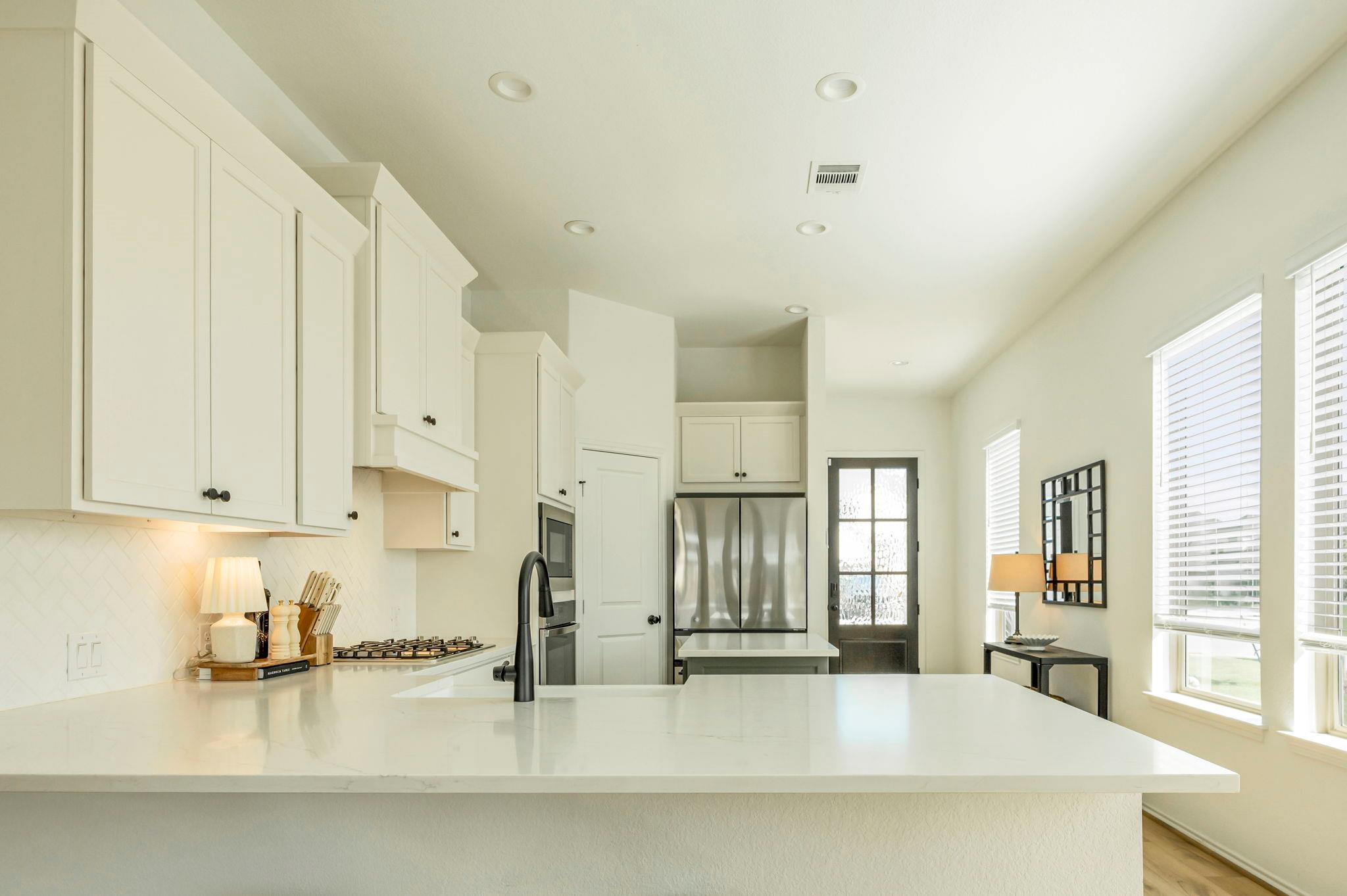 337 Langhorne Bnd, Liberty Hill, TX 78642