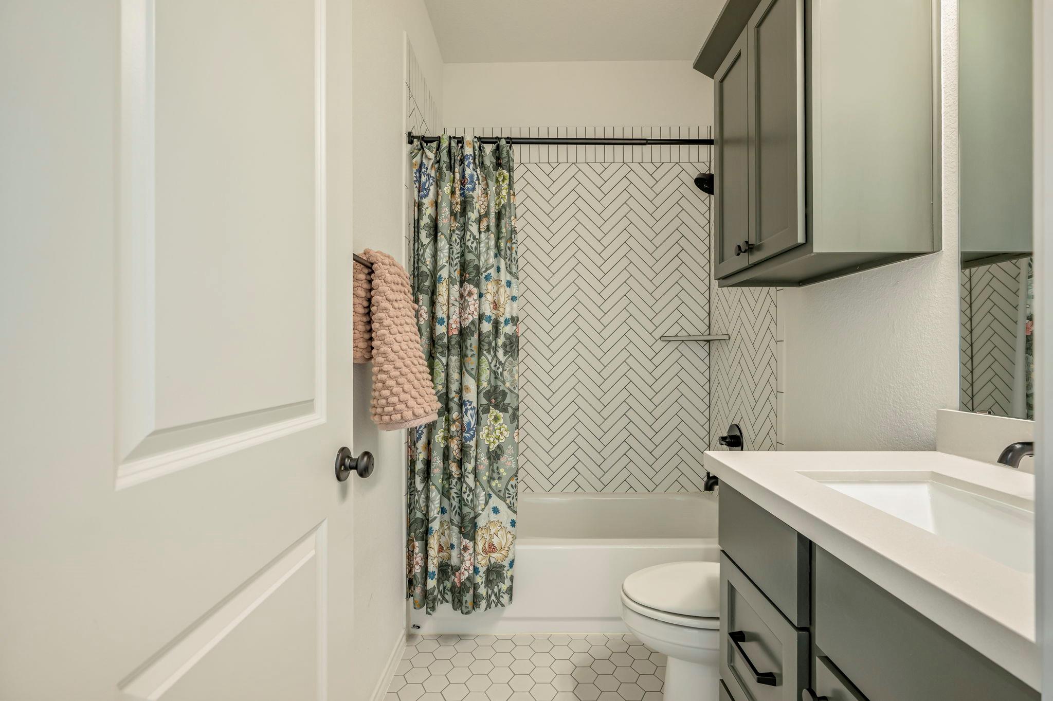 337 Langhorne Bnd, Liberty Hill, TX 78642