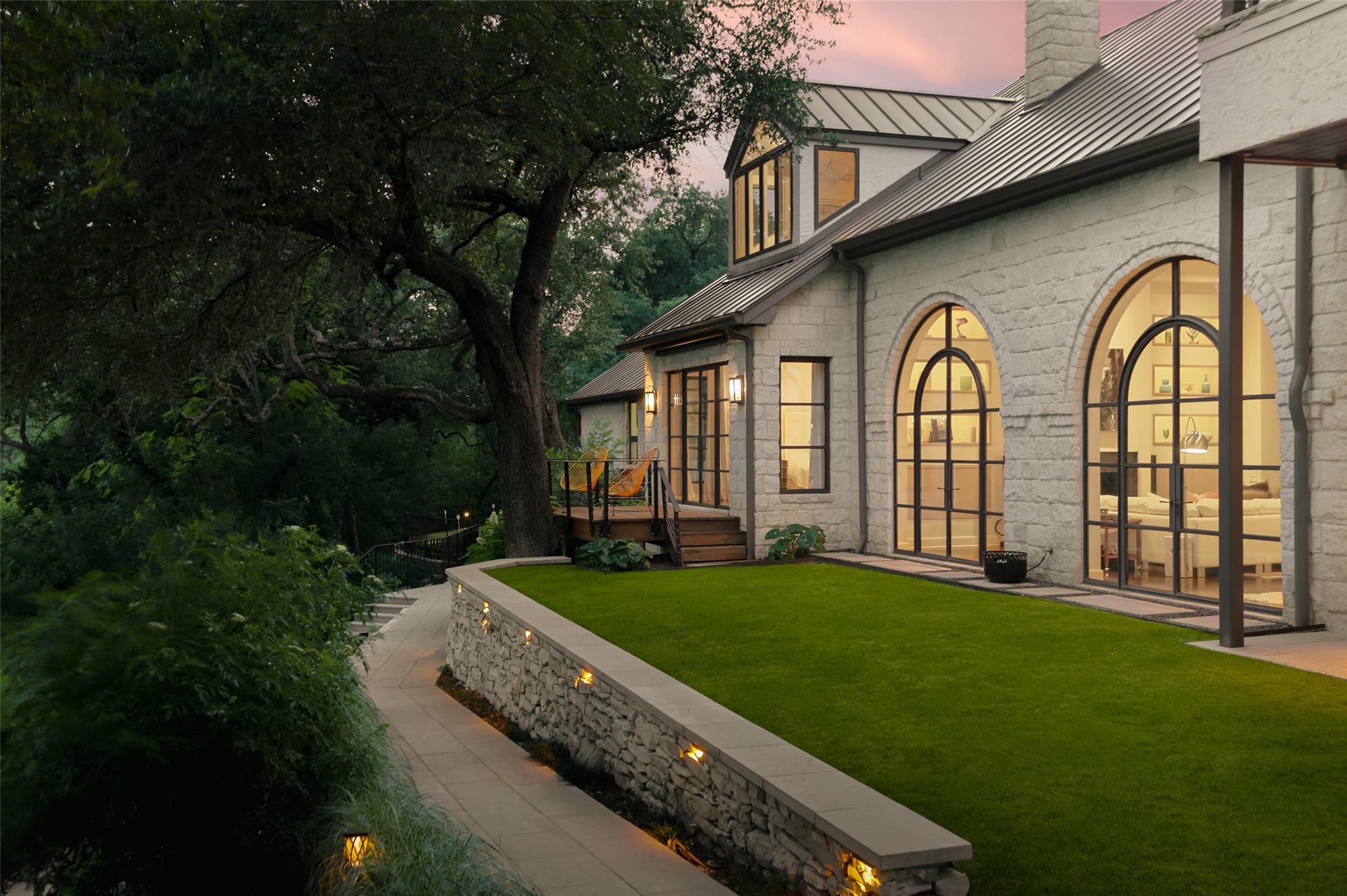 5301 Maryanna Dr, Austin, TX 78746