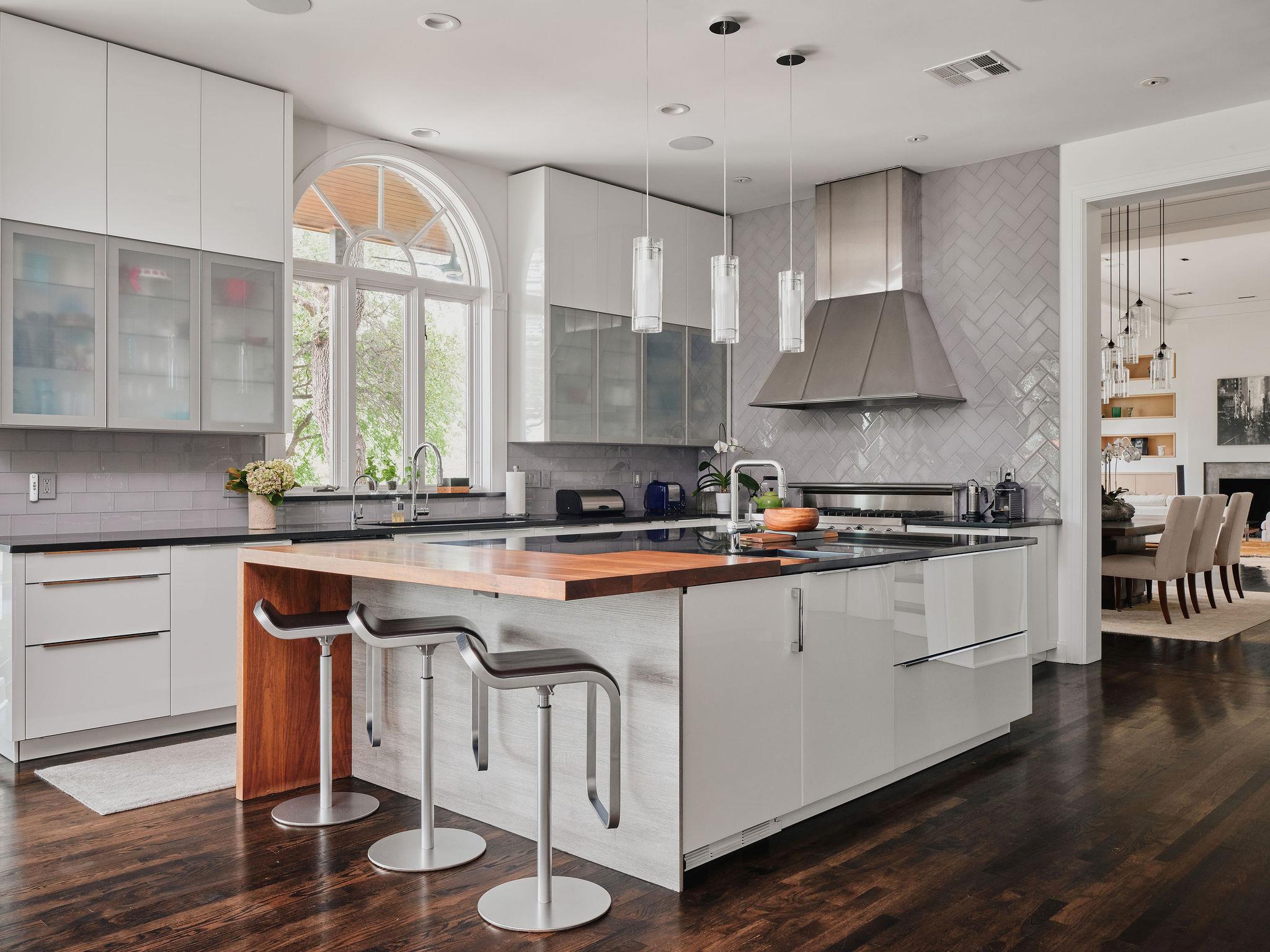 5301 Maryanna Dr, Austin, TX 78746