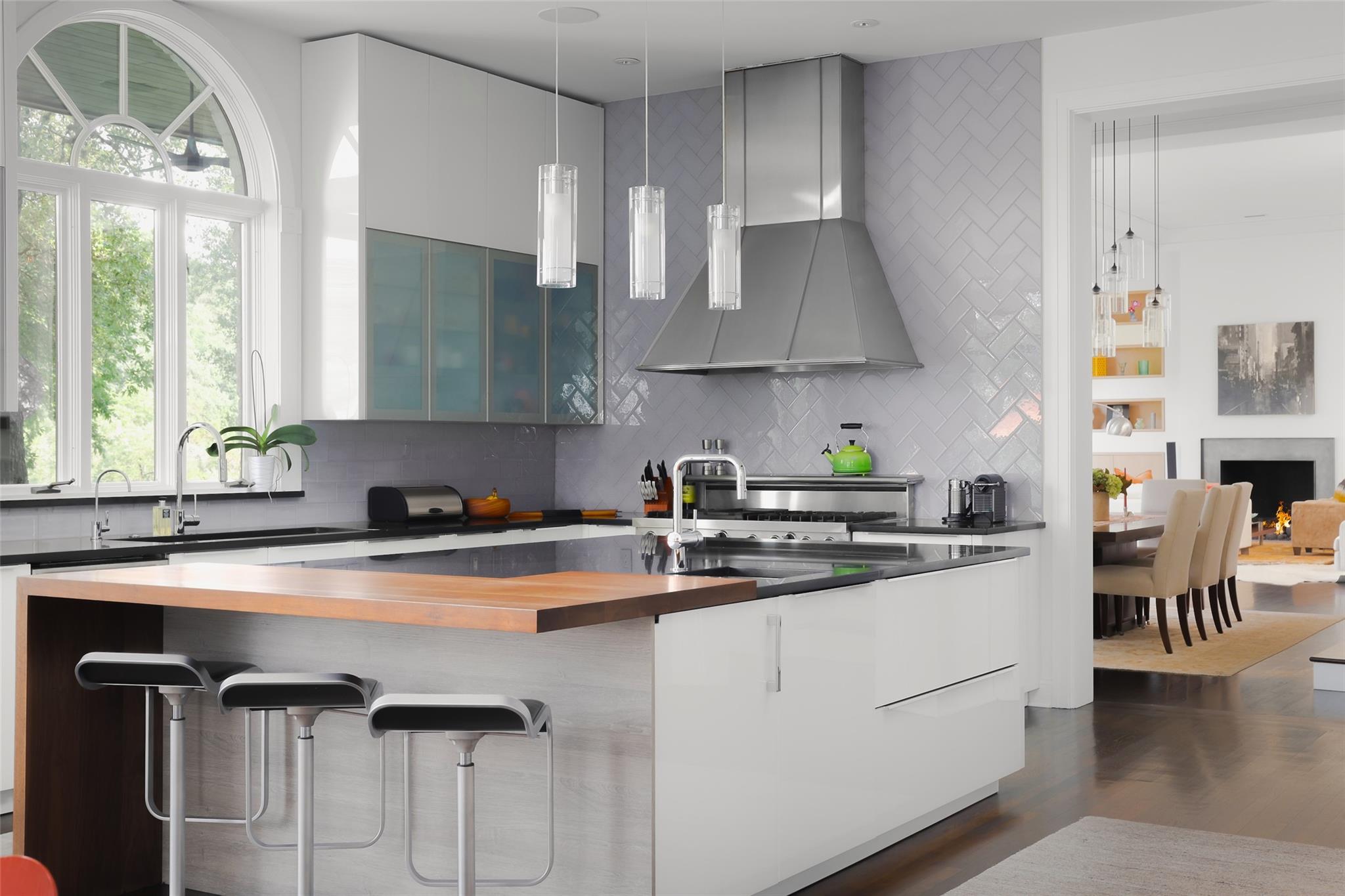 5301 Maryanna Dr, Austin, TX 78746