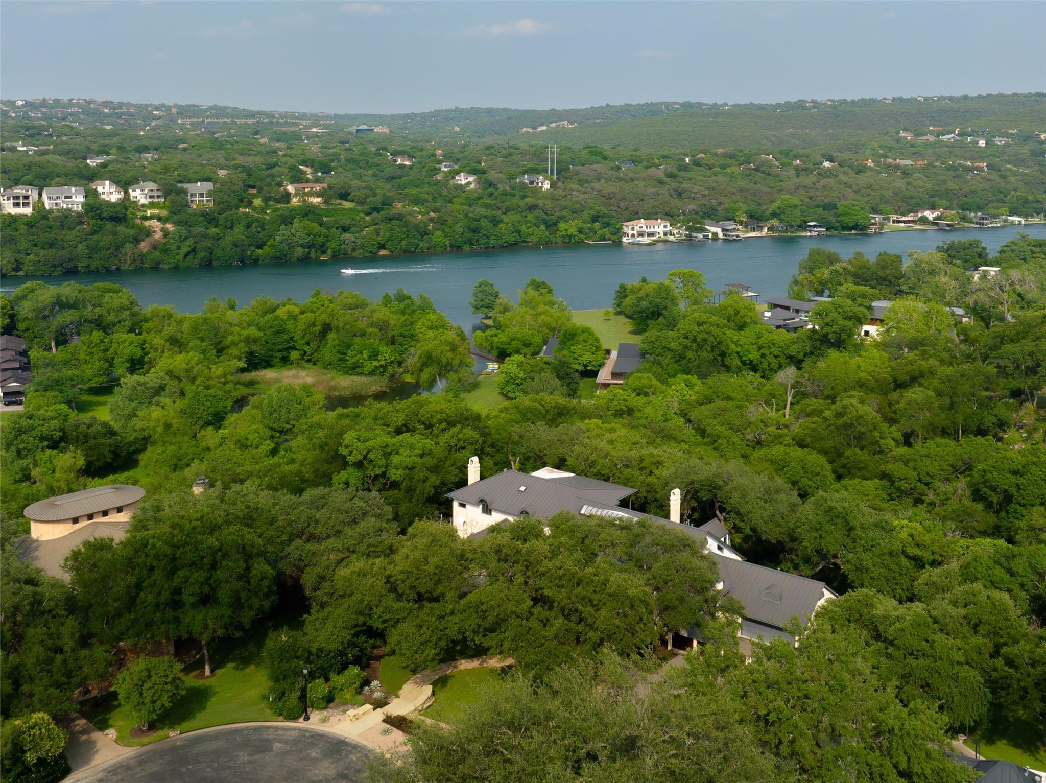 5301 Maryanna Dr, Austin, TX 78746