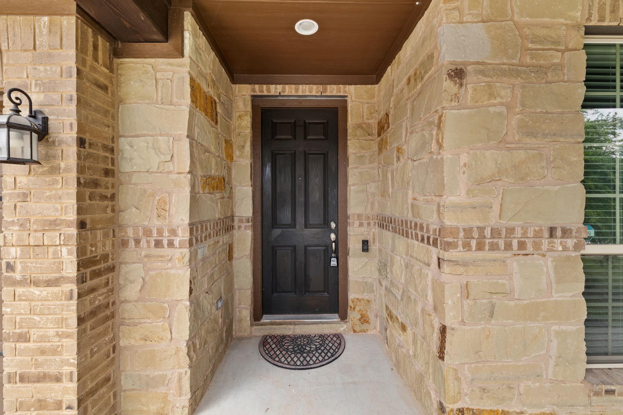 221 Mandana St, Leander, TX 78641