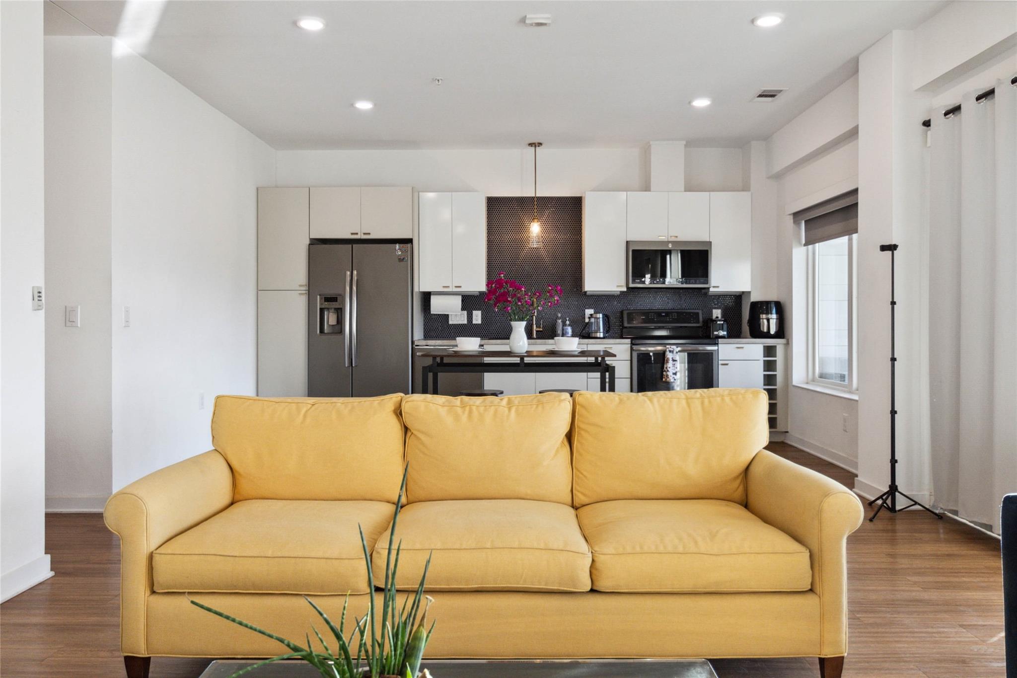 4361 S Congress Ave # 209, Austin, TX 78745