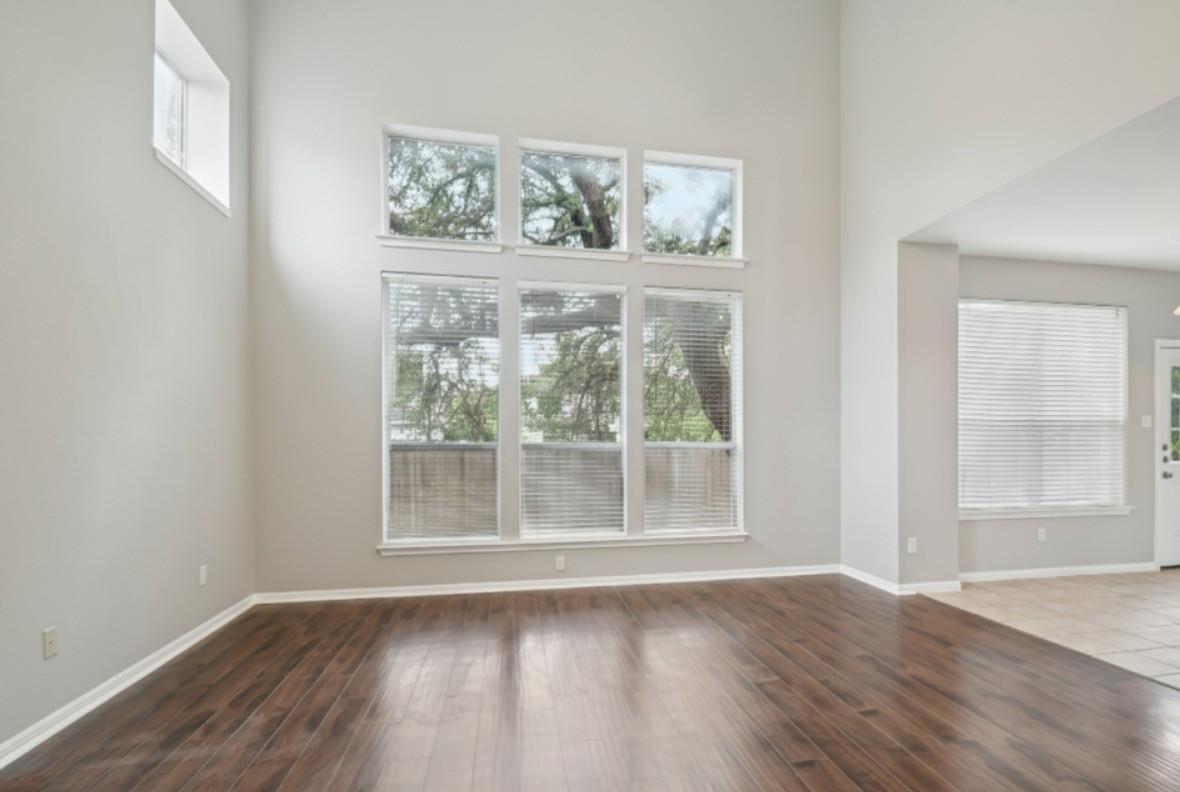 9401 Kisoba Ter, Austin, TX 78749