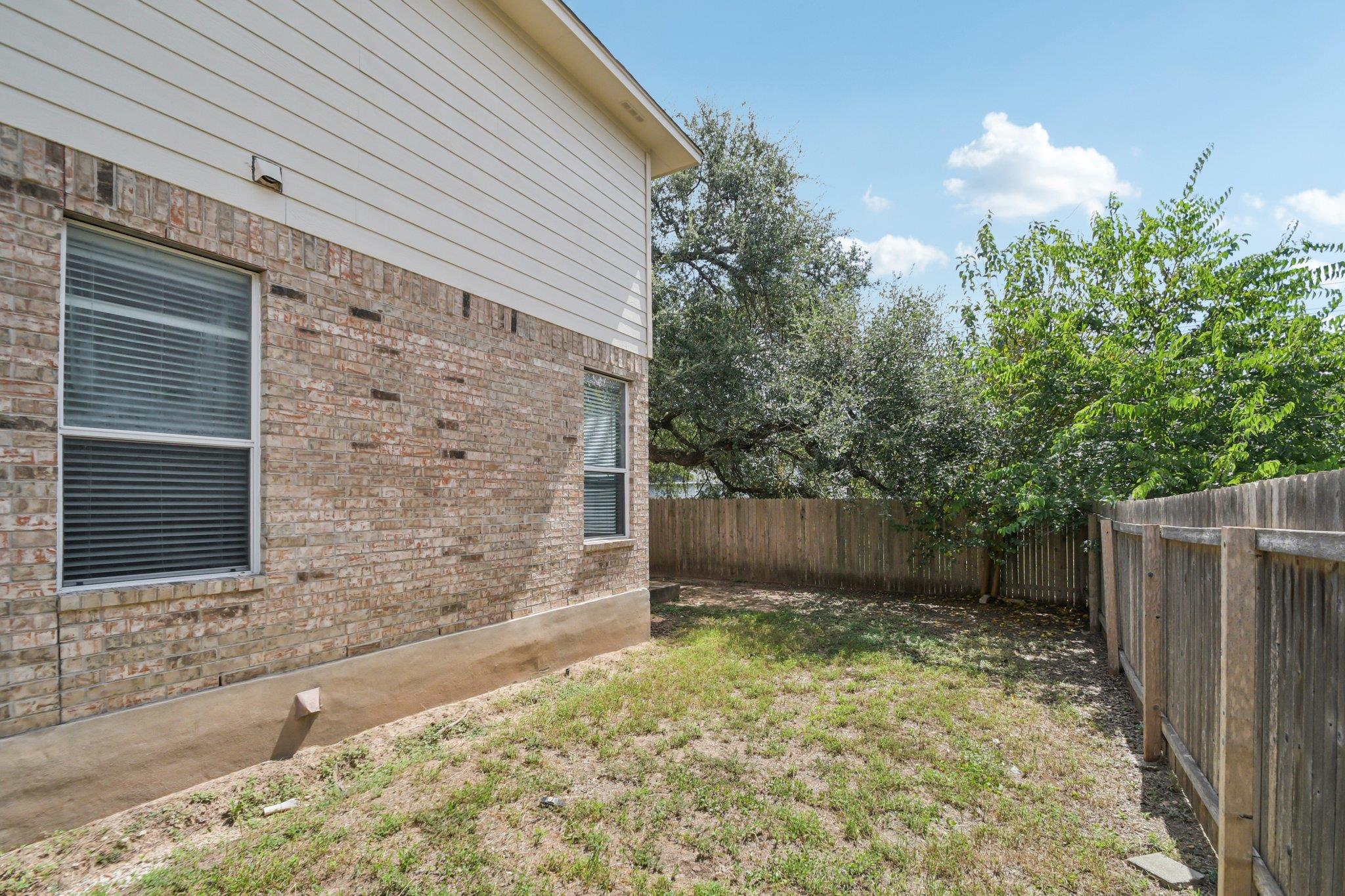 9401 Kisoba Ter, Austin, TX 78749
