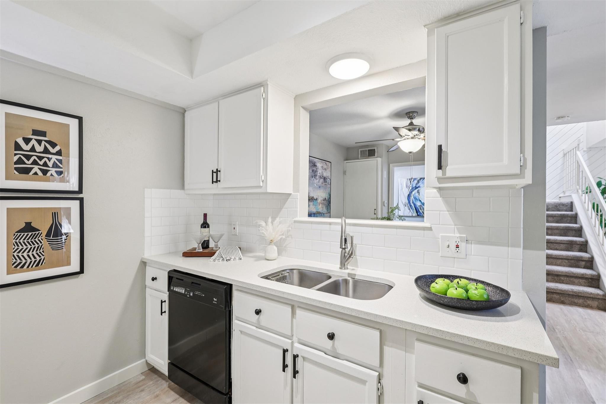 8340 Fathom Cir # 703, Austin, TX 78750