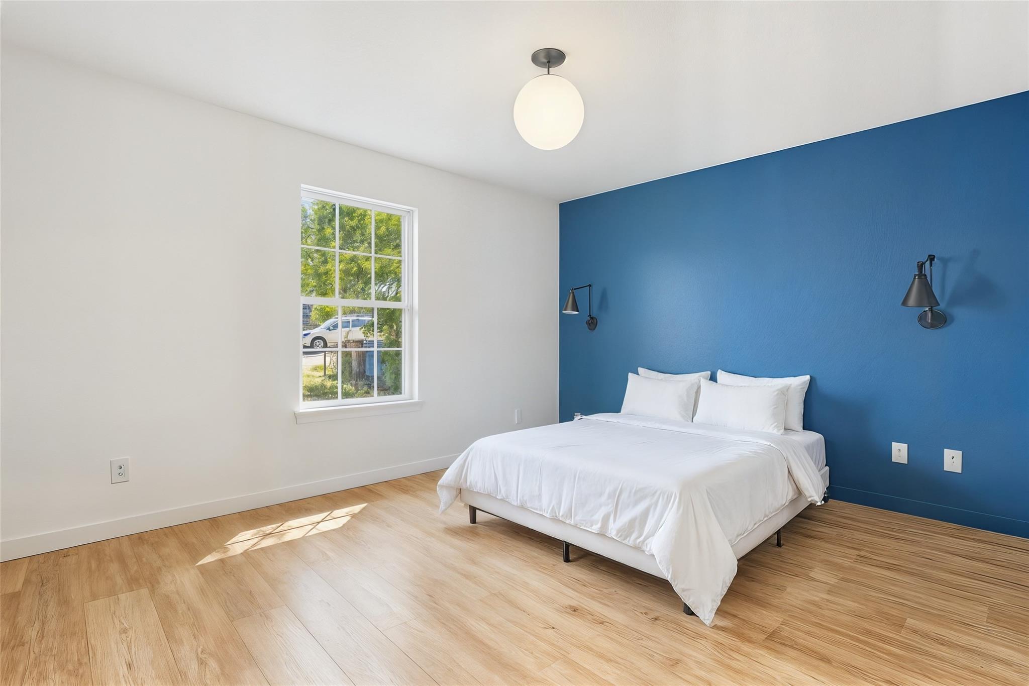 1176 Graham St, Austin, TX 78702