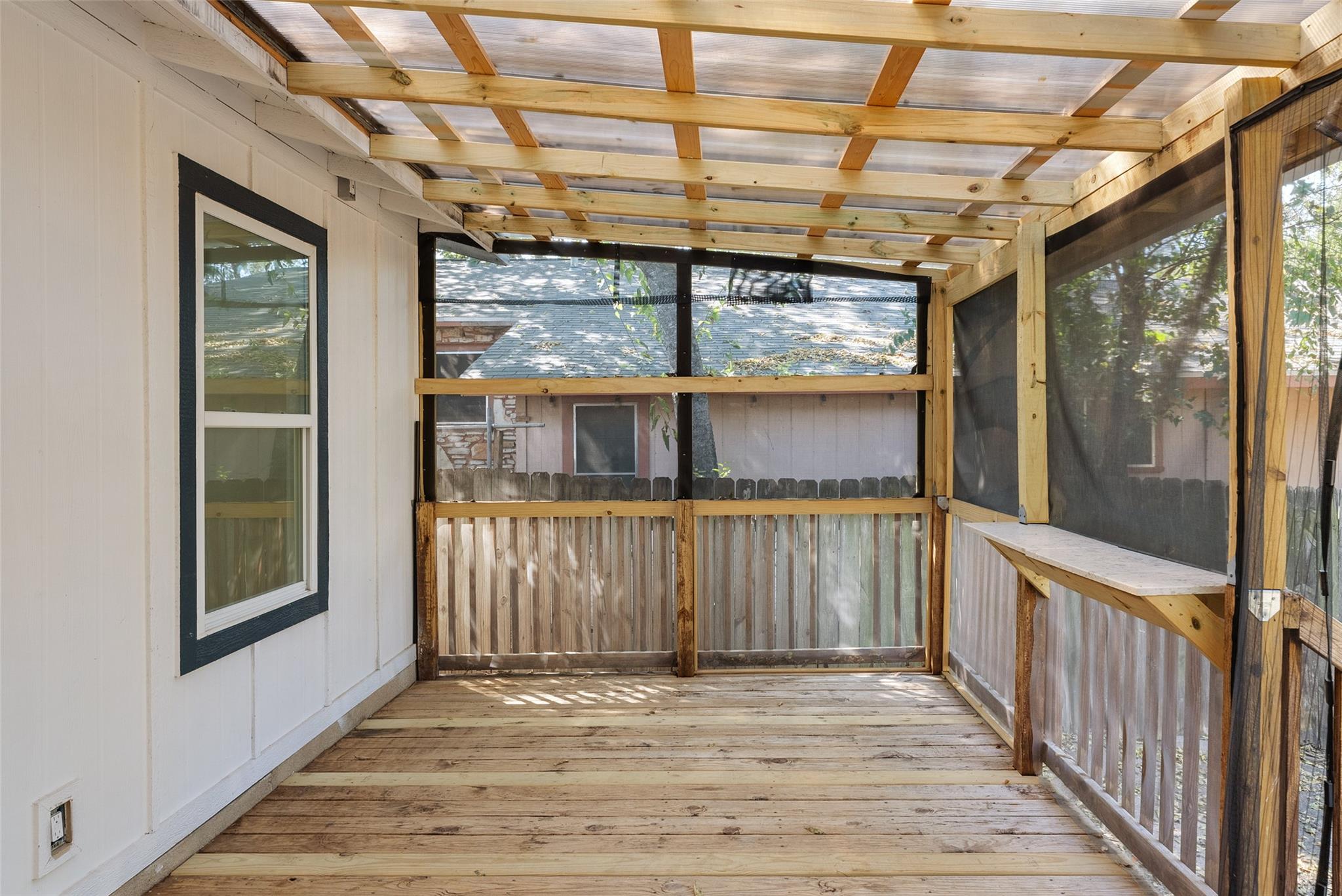 1176 Graham St, Austin, TX 78702