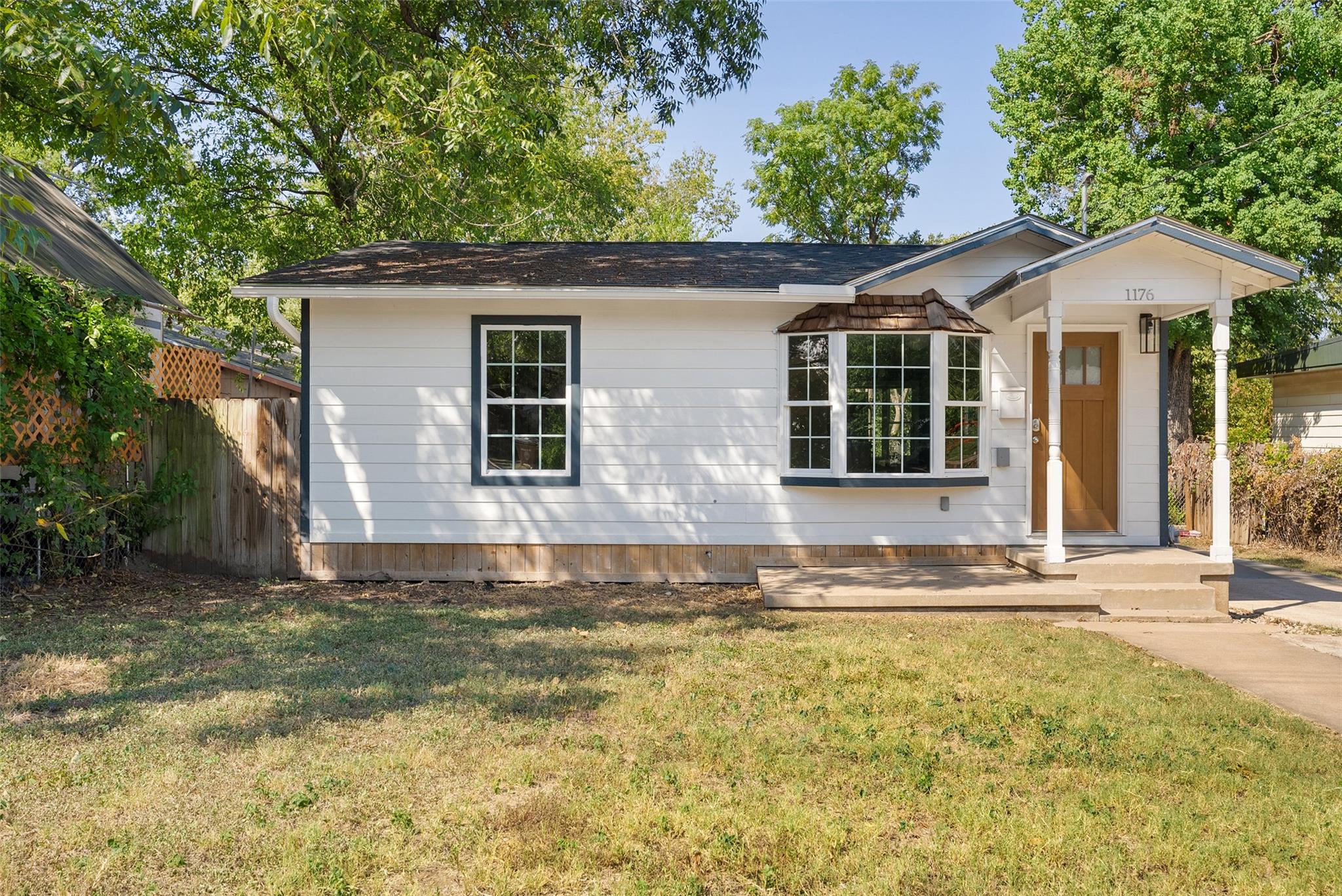 1176 Graham St, Austin, TX 78702
