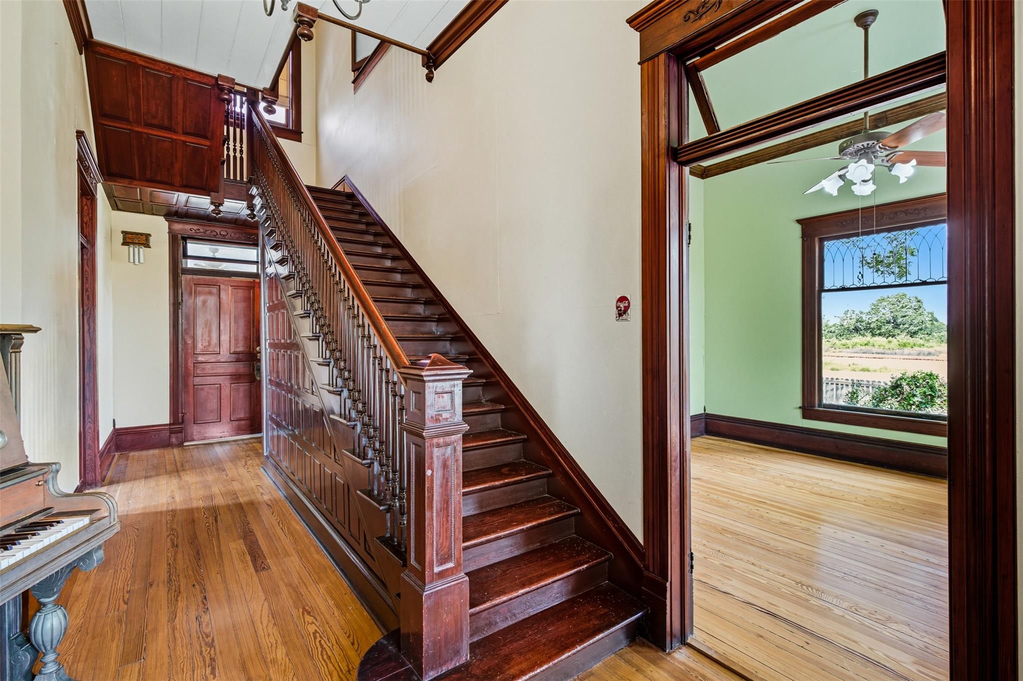 105 Davis Dr, Thorndale, TX 76577