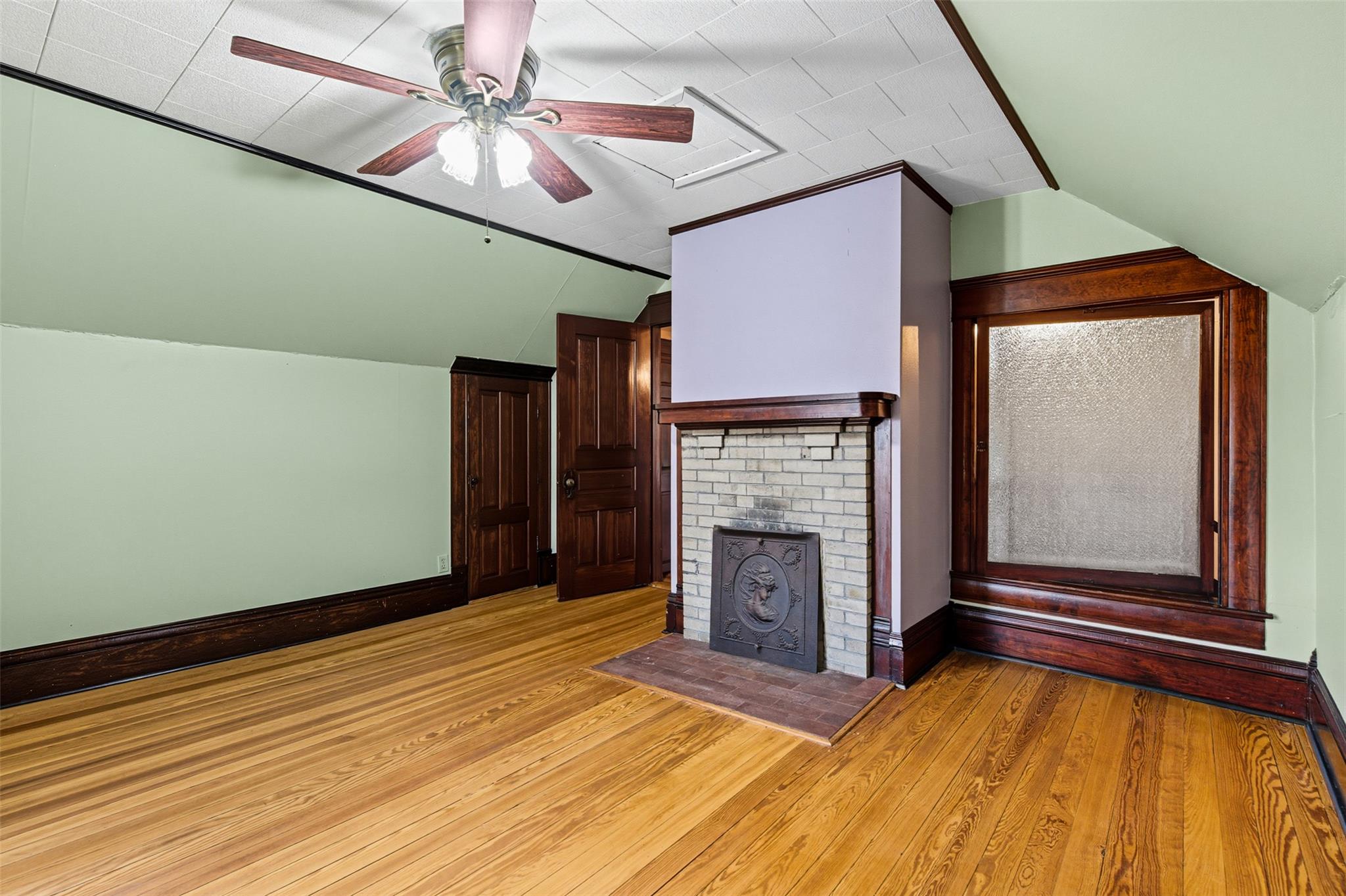 105 Davis Dr, Thorndale, TX 76577