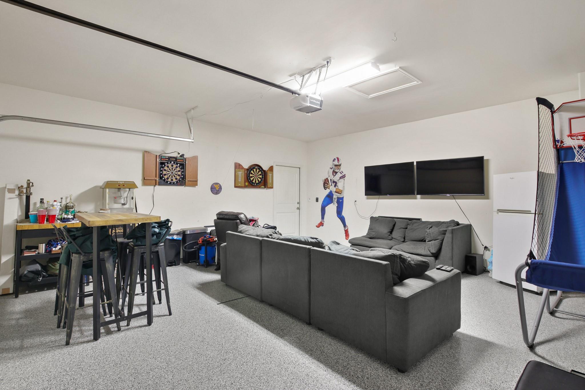 8912 Cattalo Ln, Austin, TX 78747