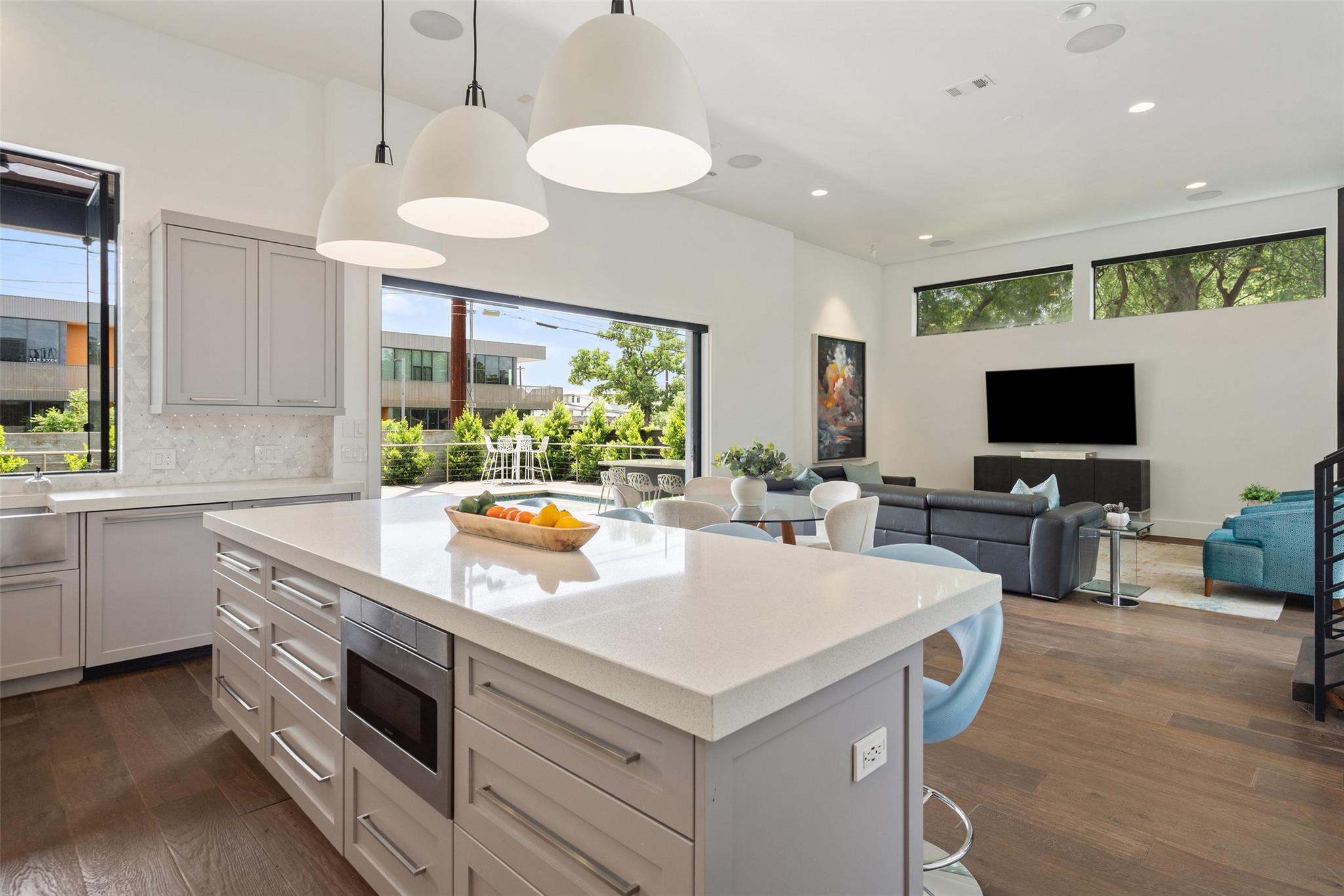 1207 E 13th St, Austin, TX 78702