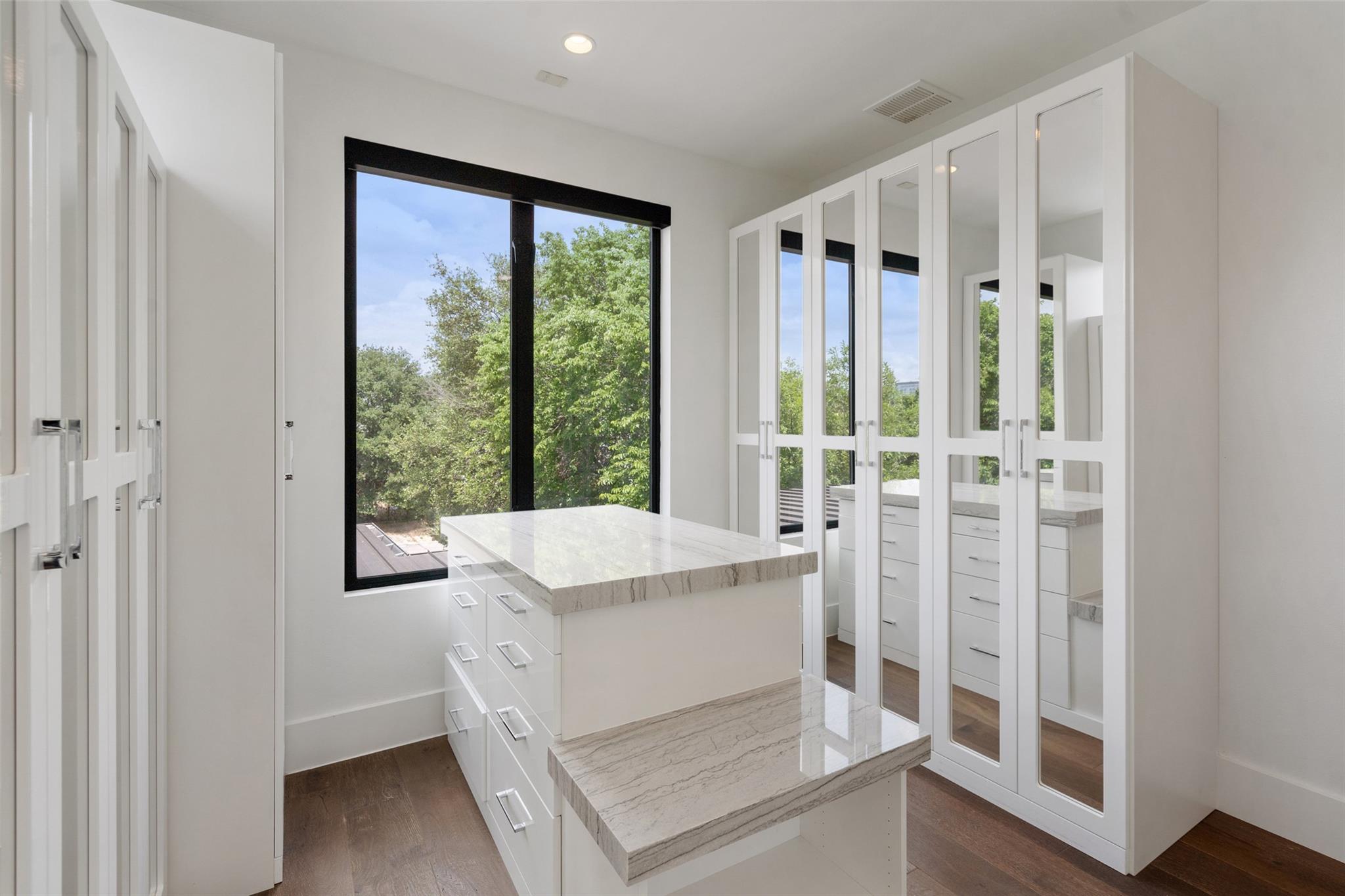 1207 E 13th St, Austin, TX 78702